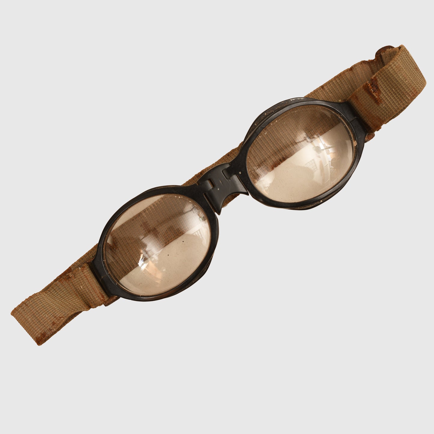 GERMAN WWII LUFTWAFFE SHATTERPROOF GOGGLES