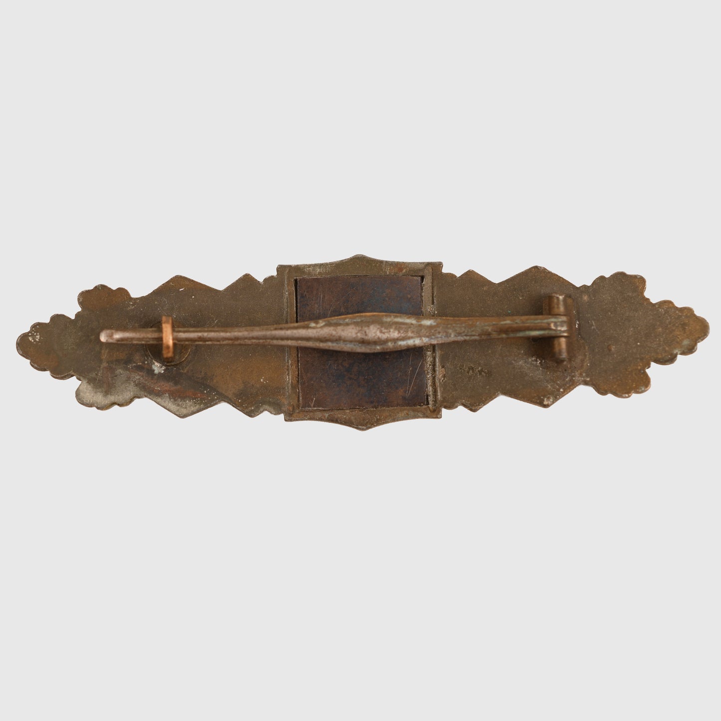 GERMAN WWII CLOSE COMBAT CLASP IN BRONZE