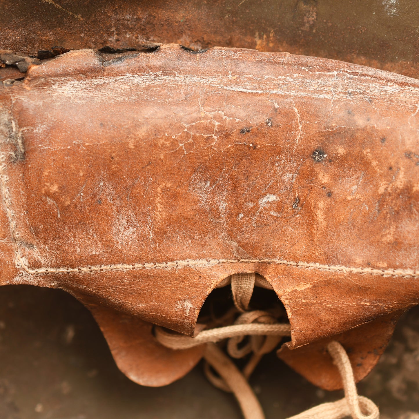 German WWI M16 Camouflage Trench Helmet