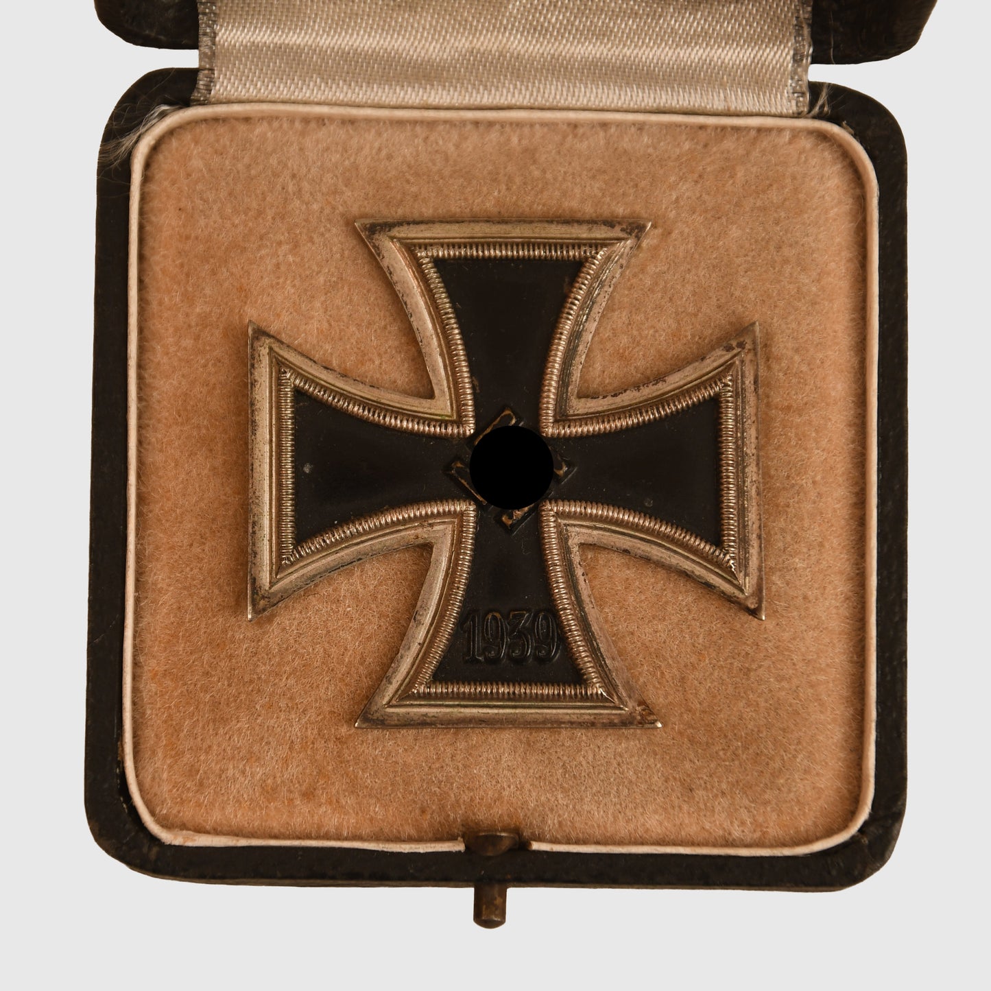 German WWII Iron Cross 1st Class, Cased