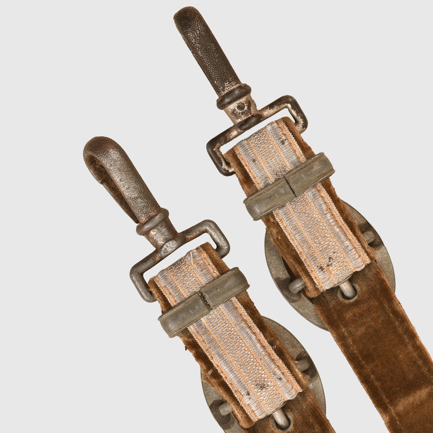GERMAN WWII ARMY OFFICERS DISPLAY PIECE STRAPS