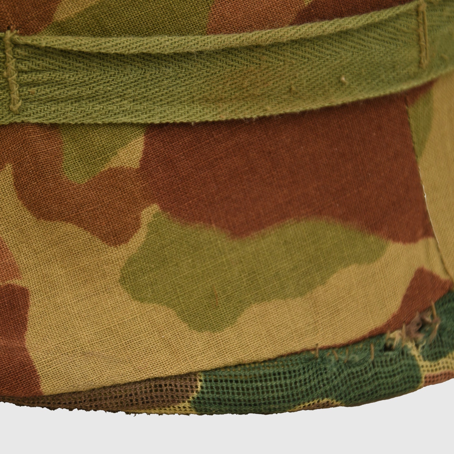 U.S. Vietnam Combat Airborne Pattern Helmet