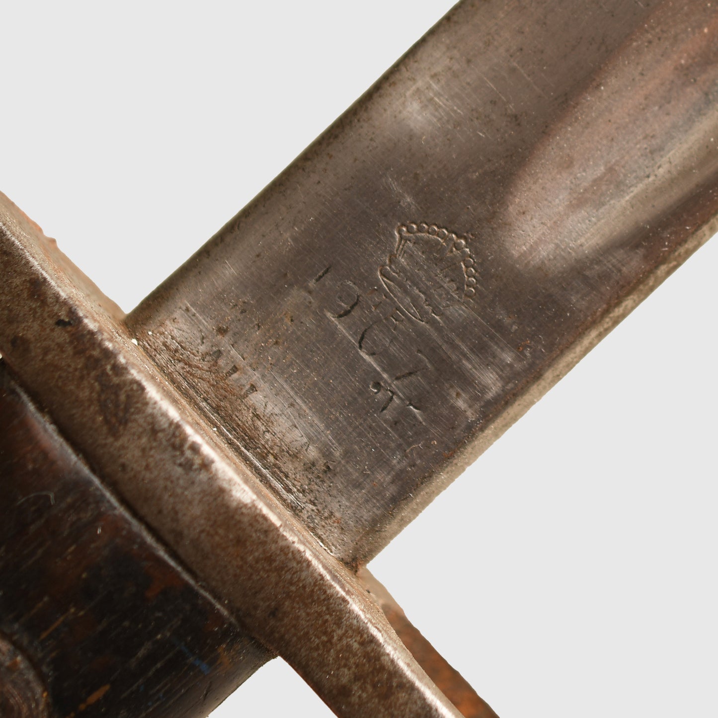 British WWI 1907 Sword Bayonet with 1914 Frog and Leather Helve Stick Holder