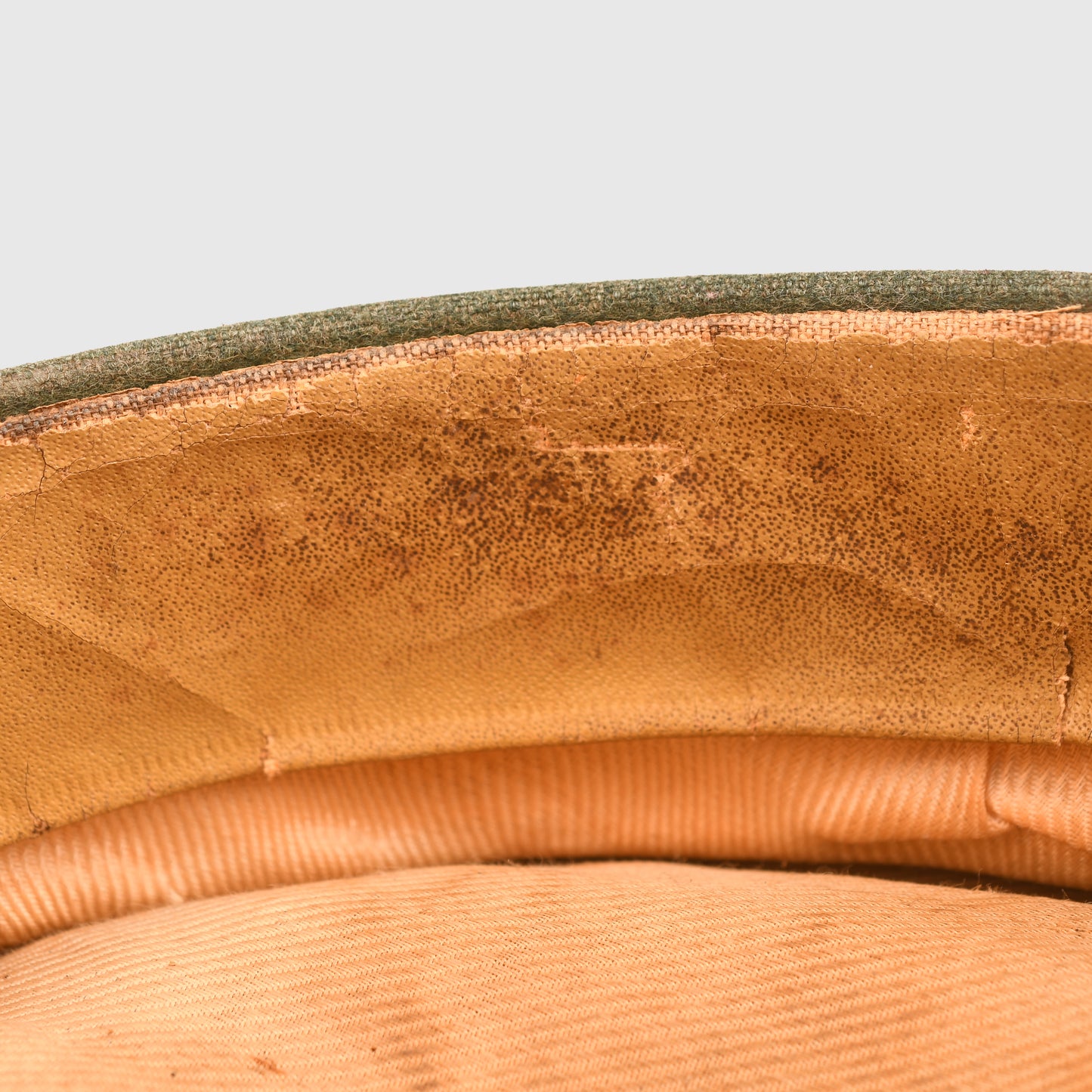GERMAN WWII ARMY INFANTRY OFFICERS CRUSHER CAP - LARGE SIZE