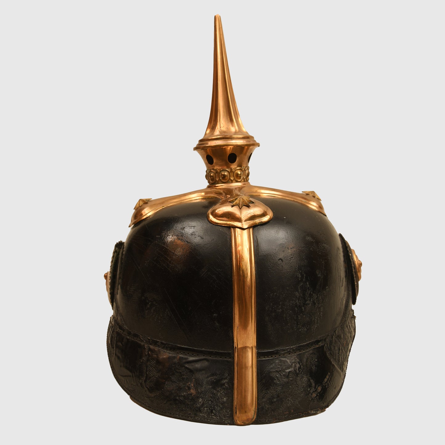 German WWI Bavarian Cavalry Officer’s Pickelhaube