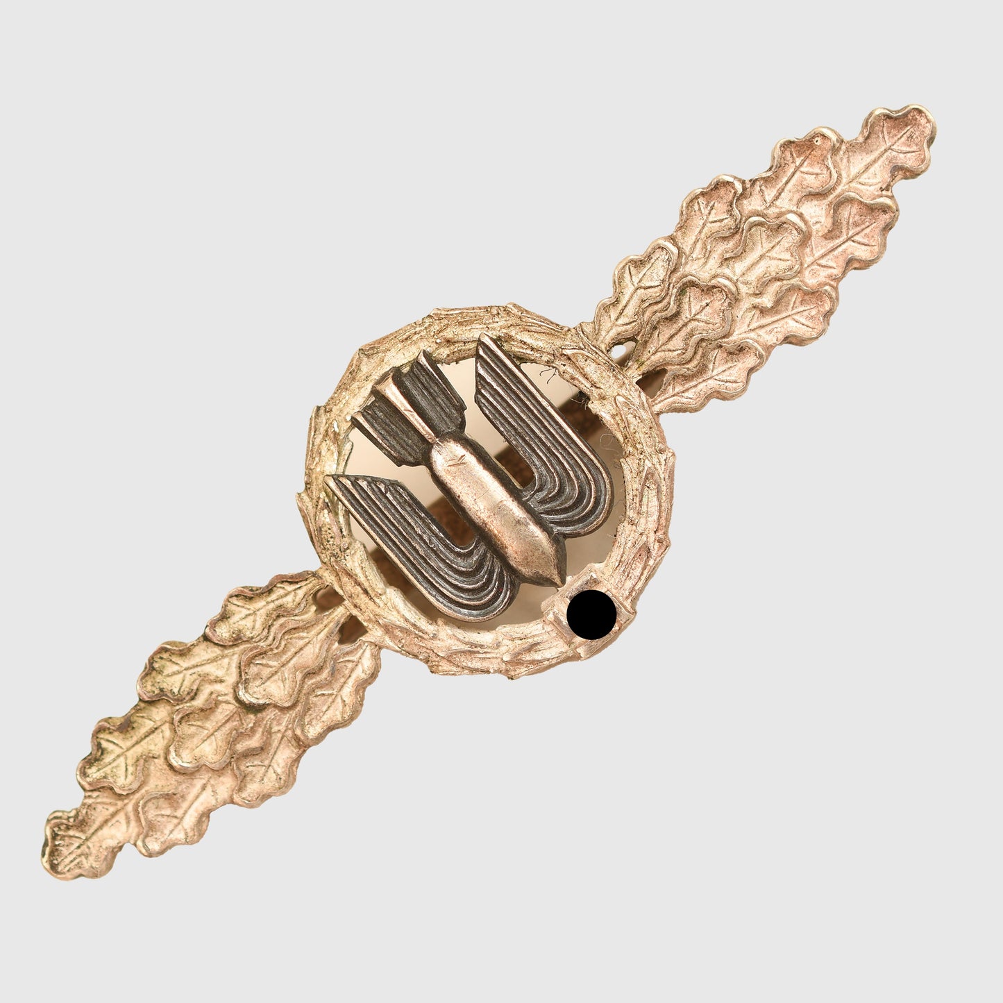 German WWII Luftwaffe Bomber Clasp in Silver