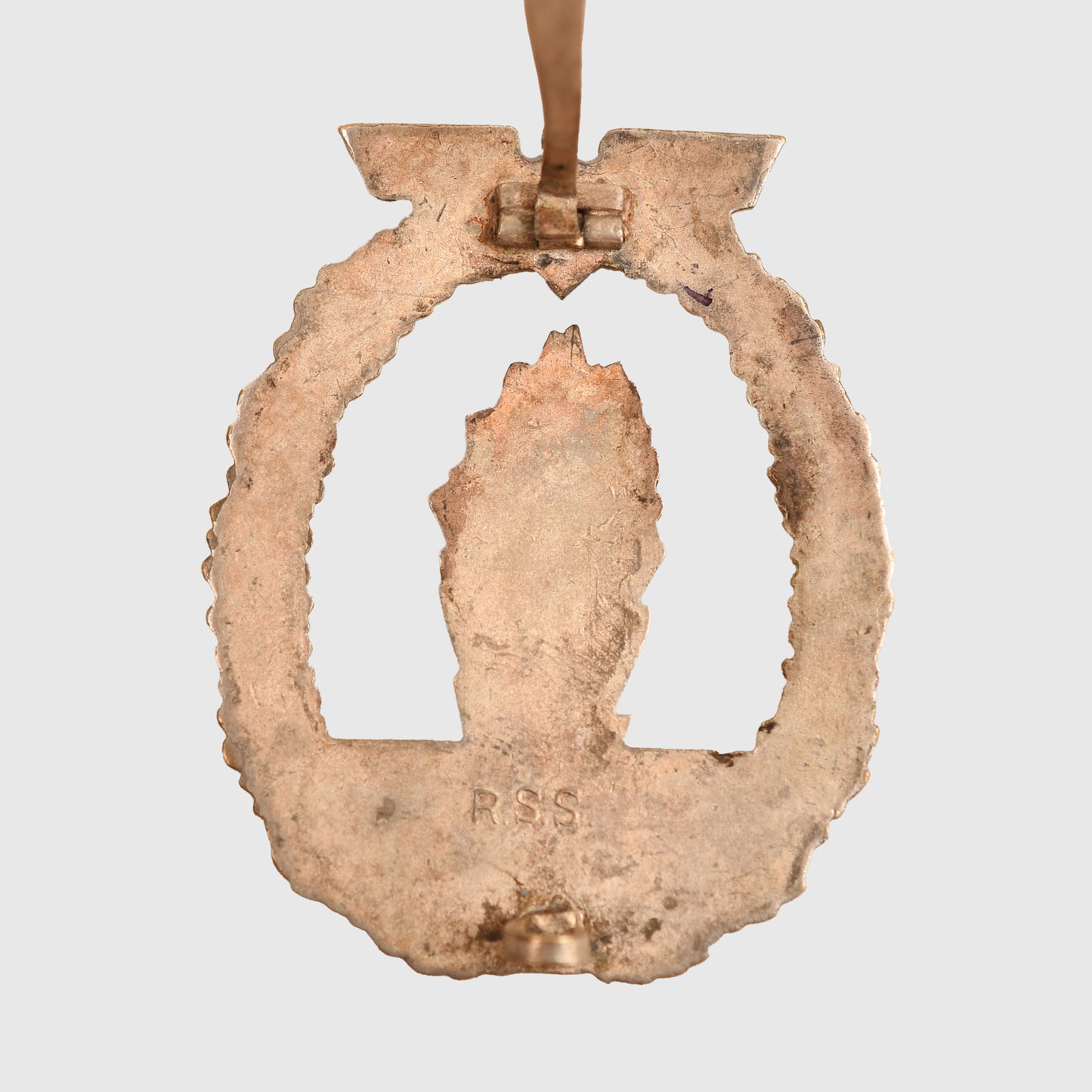 German WWII Kriegsmarine Minesweeper Badge