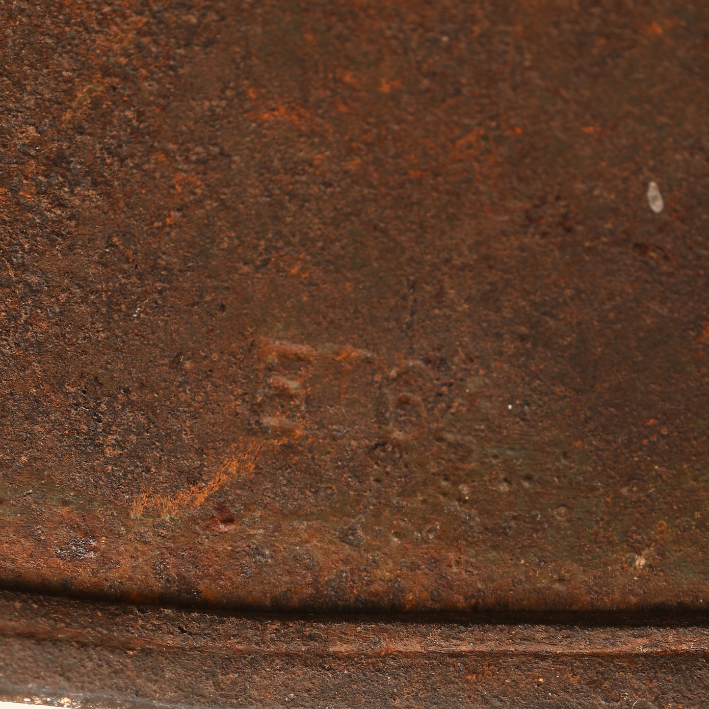 German WWII Army M40 Single Decal Camouflage Helmet