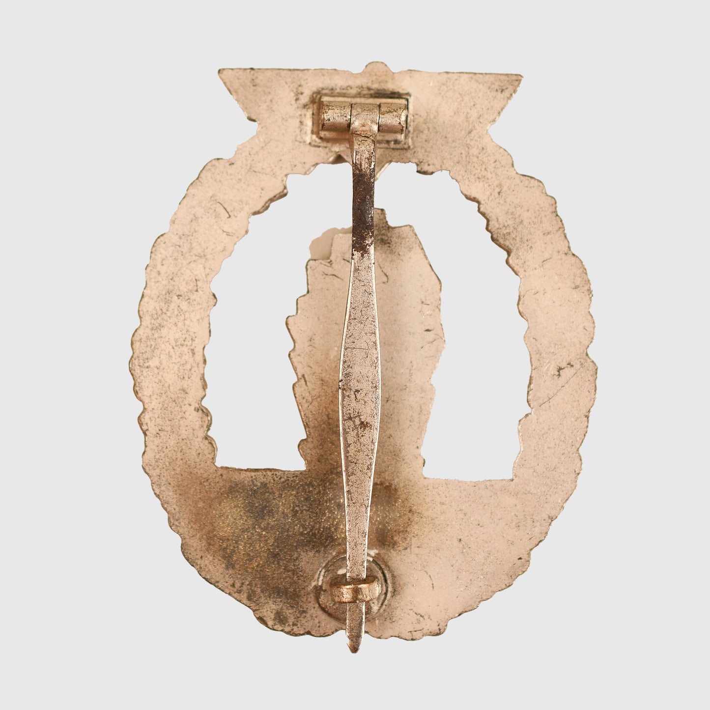 German WWII Kriegsmarine Minesweeper Badge