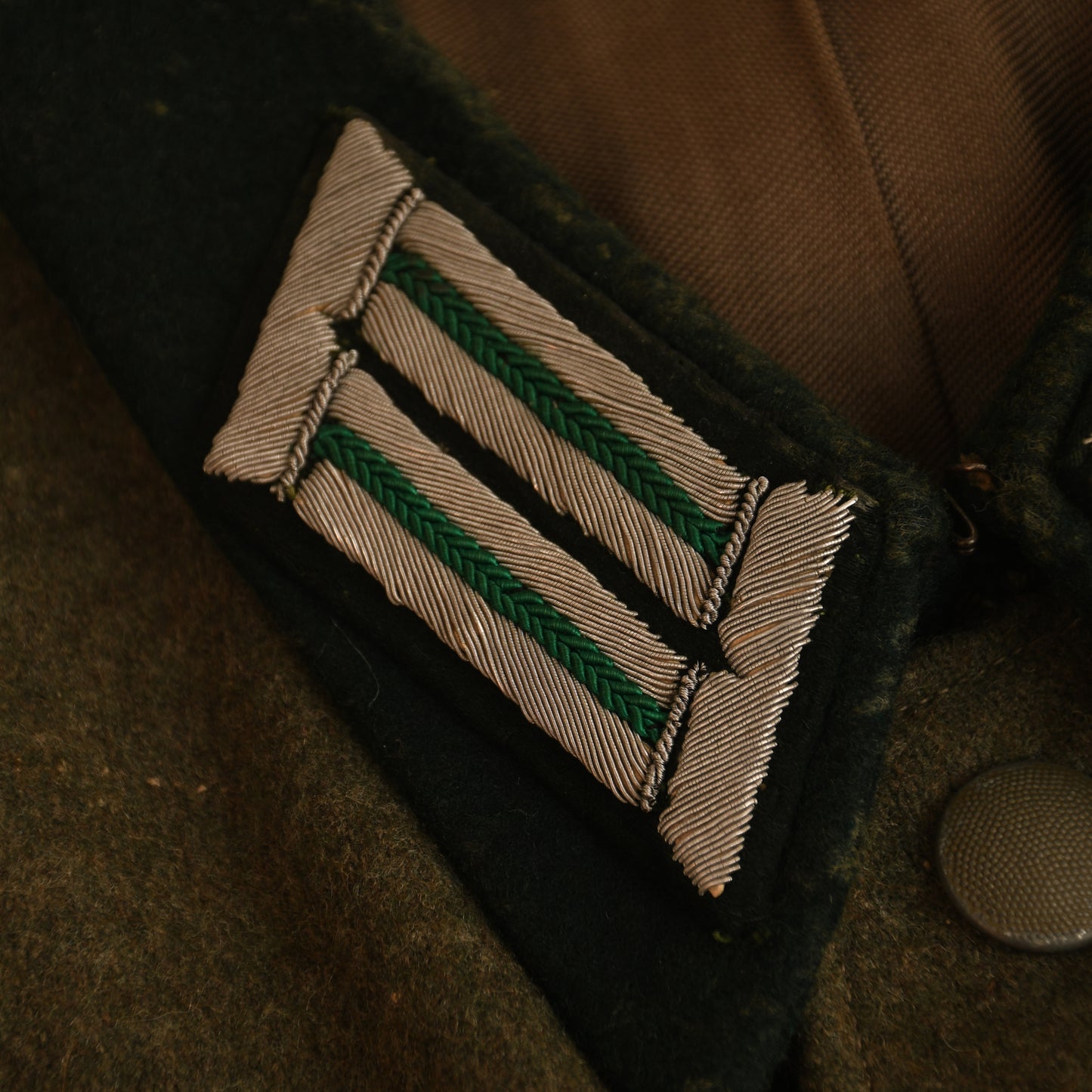 German WWII Mountain Troop Officers Uniform, Identified