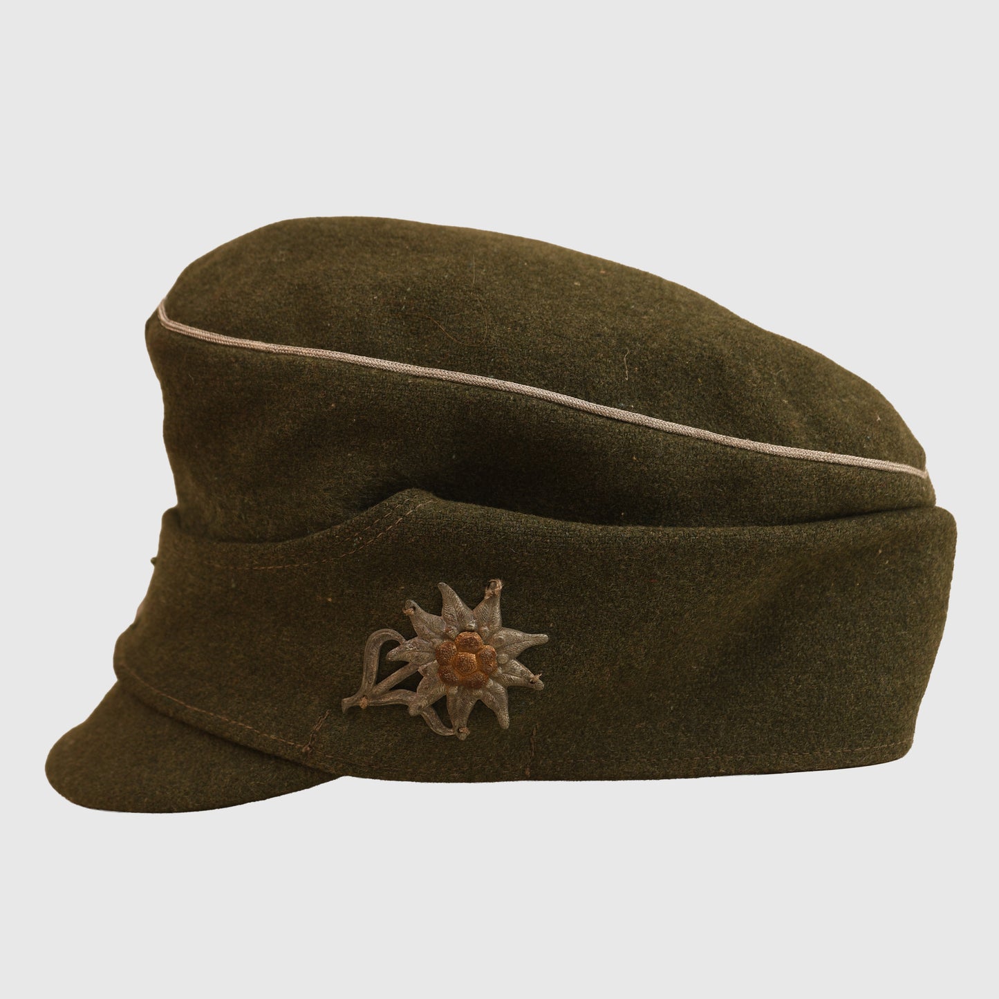 German WWII Mountain Troop Officers Uniform, Identified