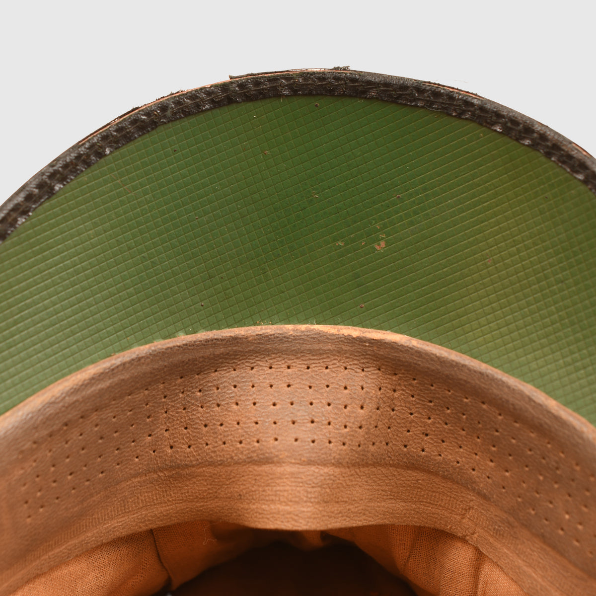 GERMAN WWII LUFTWAFFE SIGNALS VISOR CAP