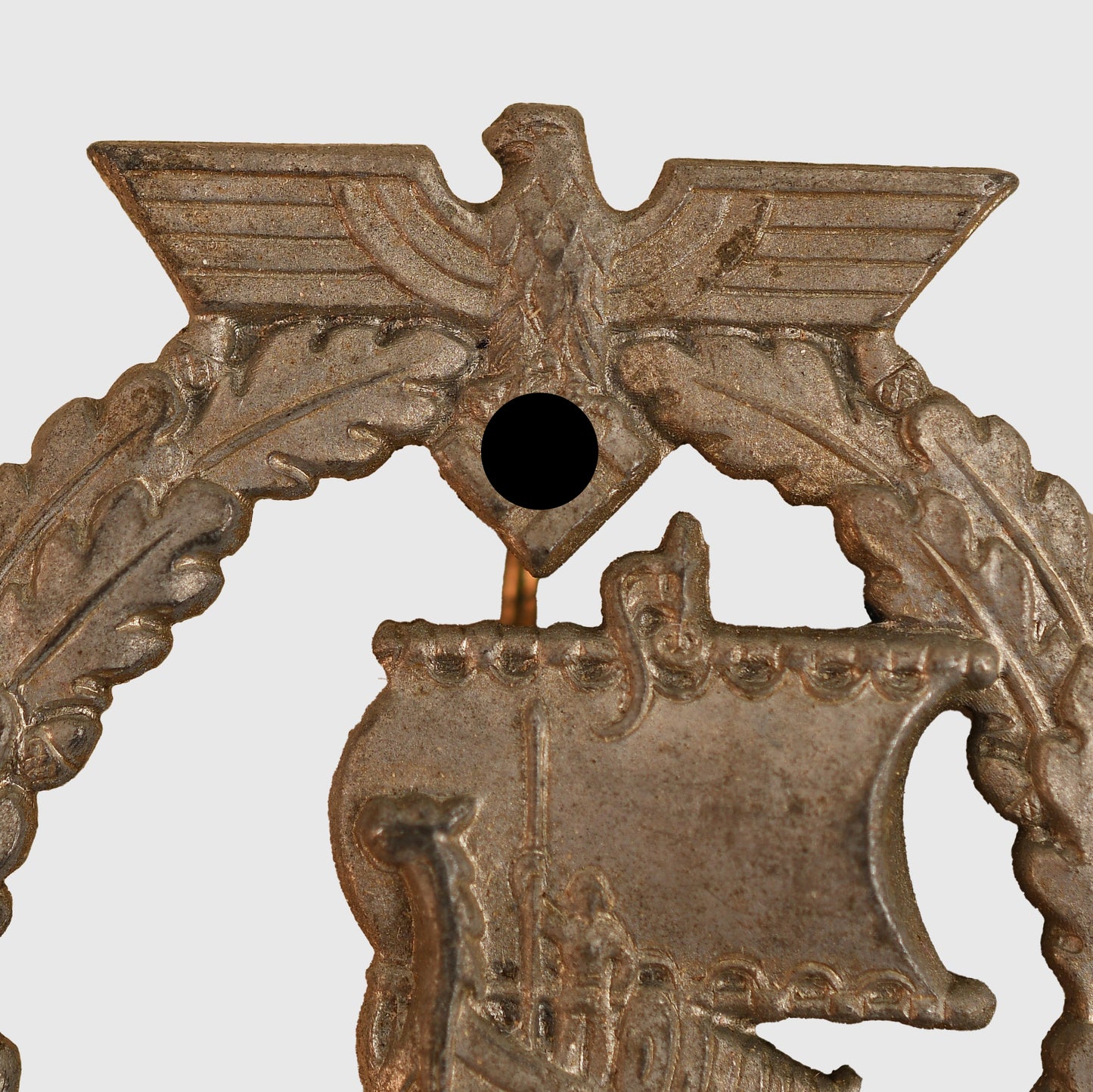 German WWII Kriegsmarine Auxiliary Cruiser Badge