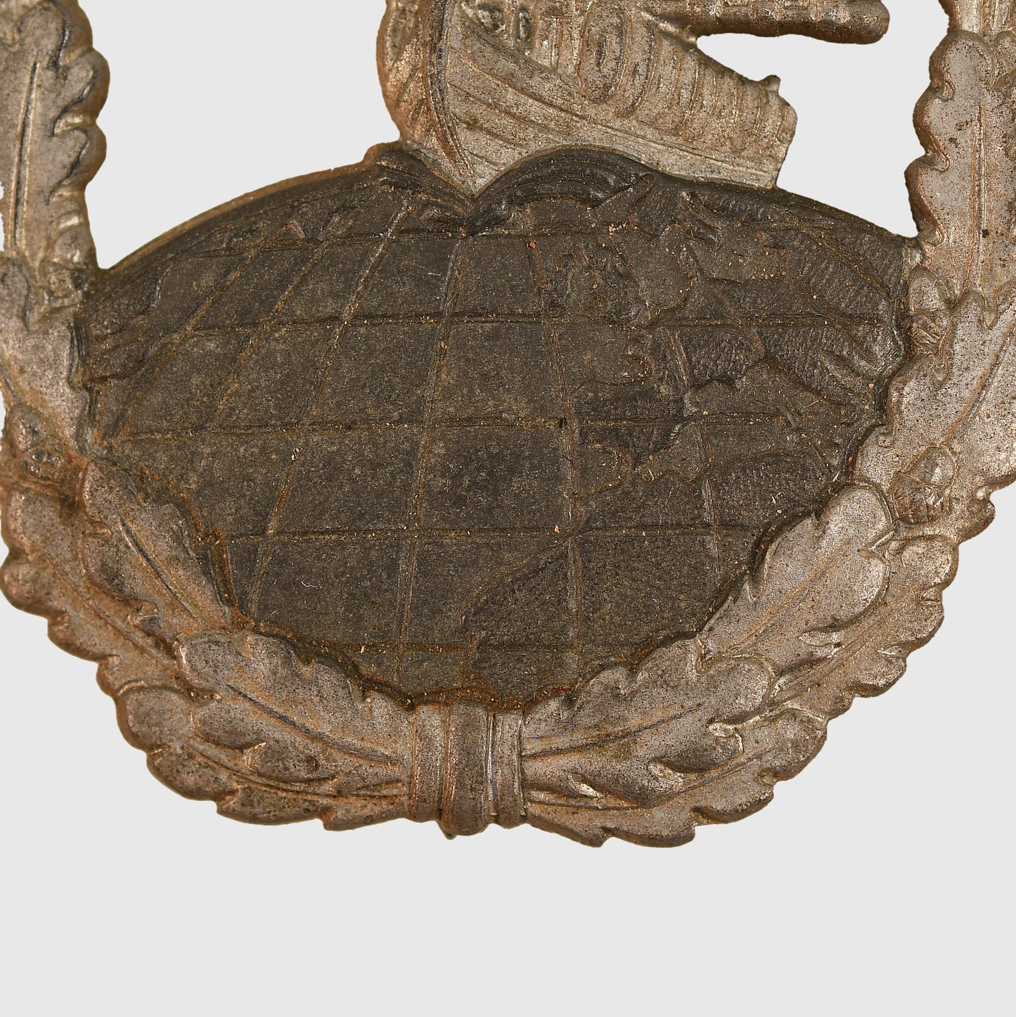 German WWII Kriegsmarine Auxiliary Cruiser Badge