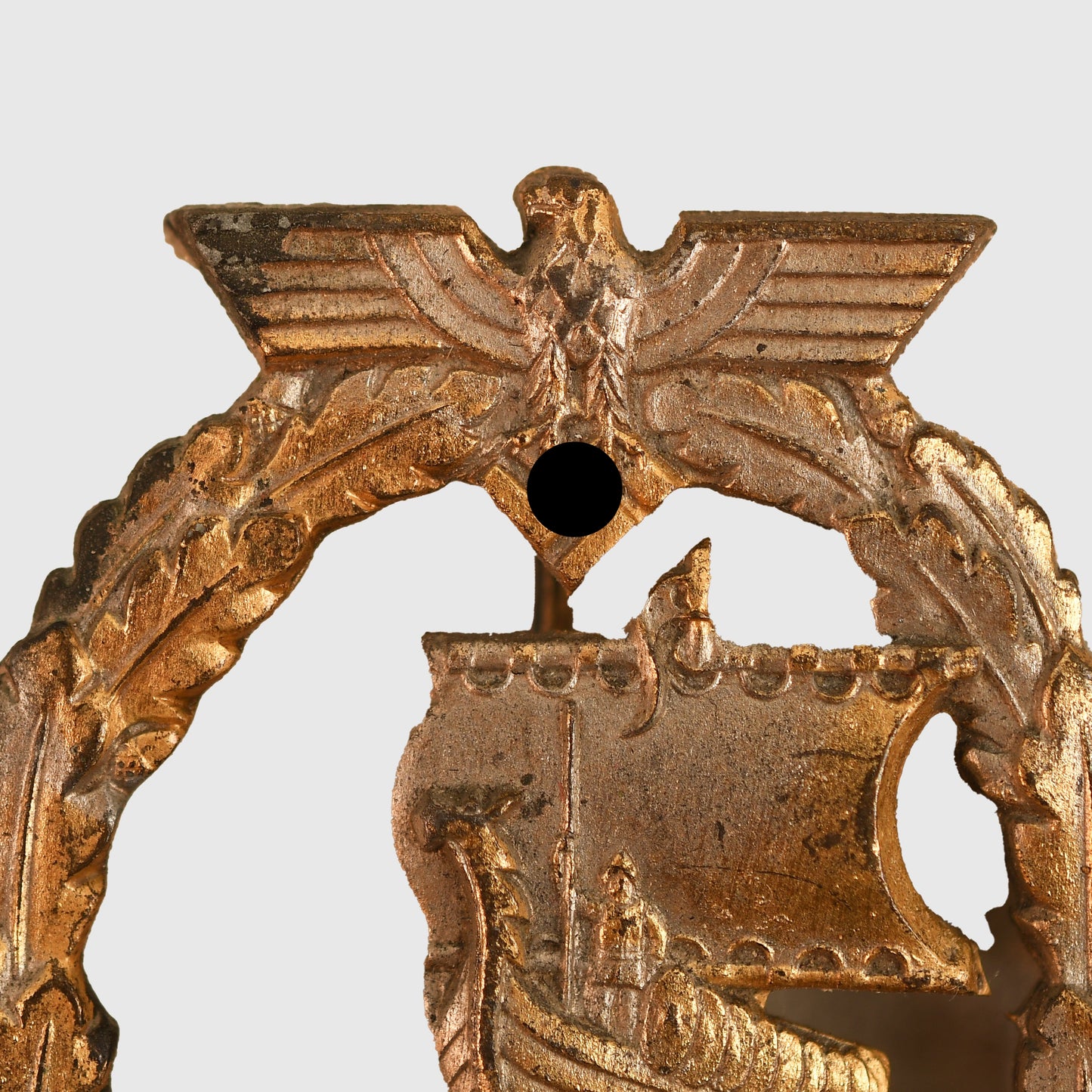 German WWII Kriegsmarine Auxiliary Cruiser Badge