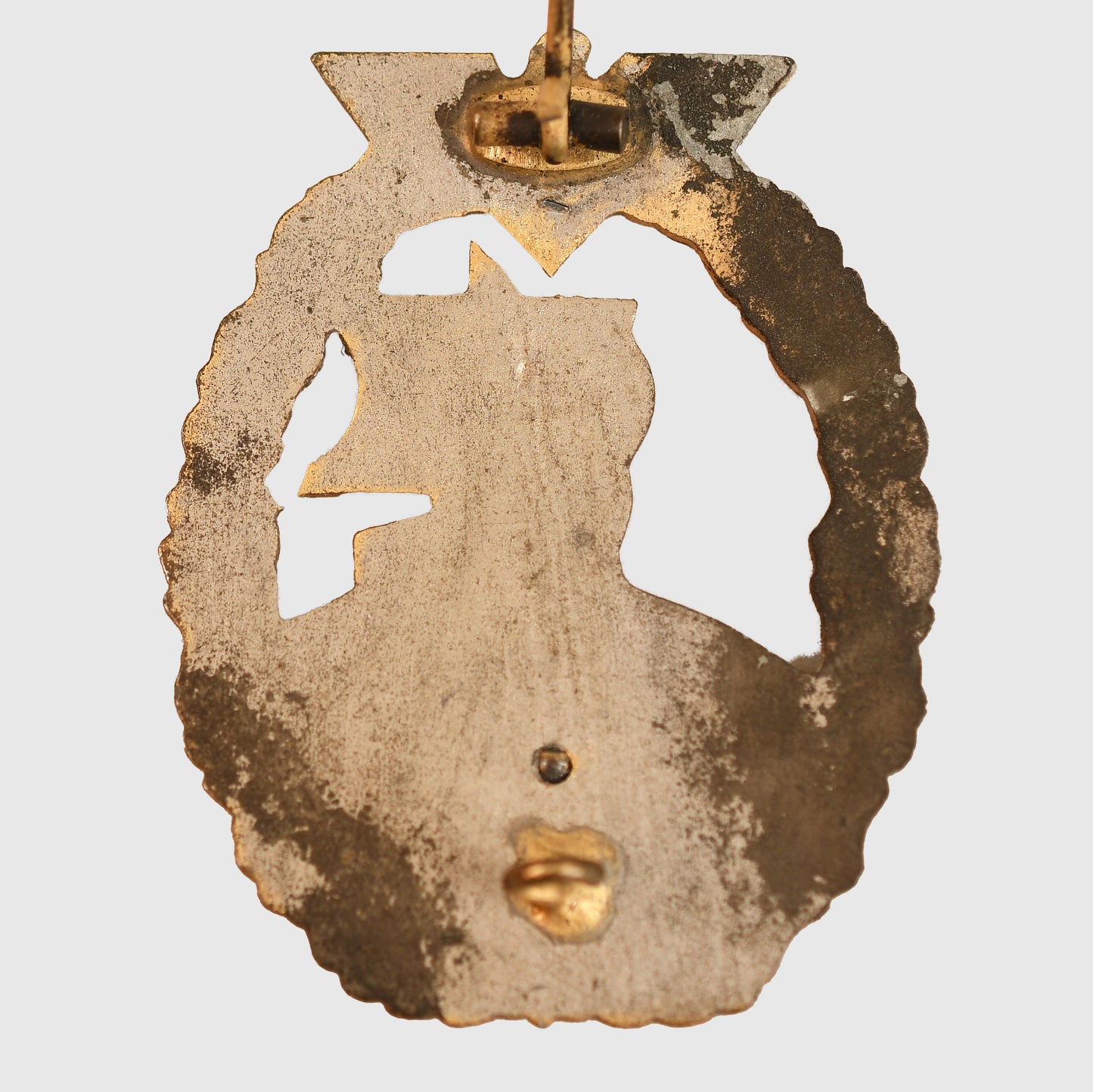 German WWII Kriegsmarine Auxiliary Cruiser Badge