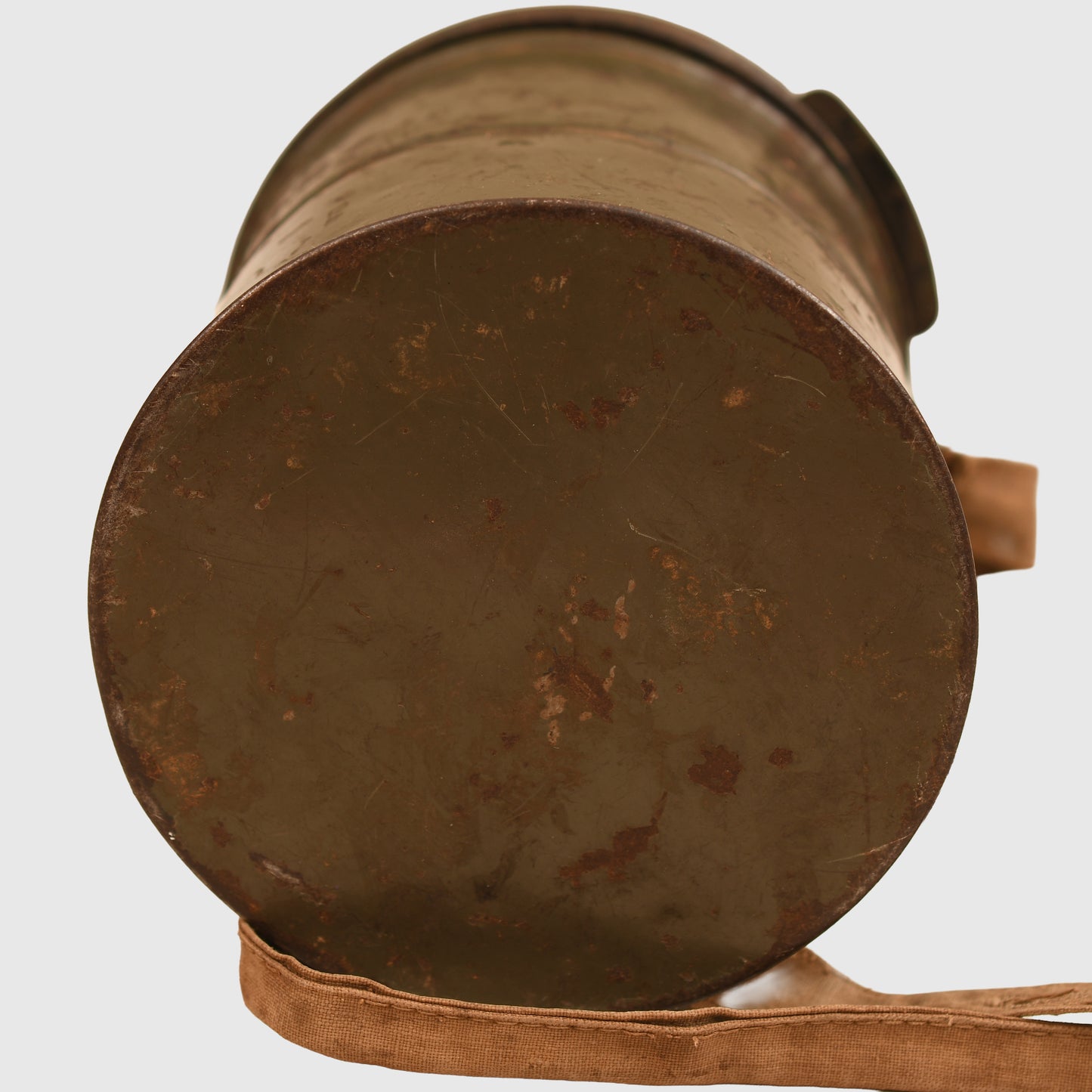 GERMAN WWI 1916 GUMMI MASK TIN AND STRAPPING