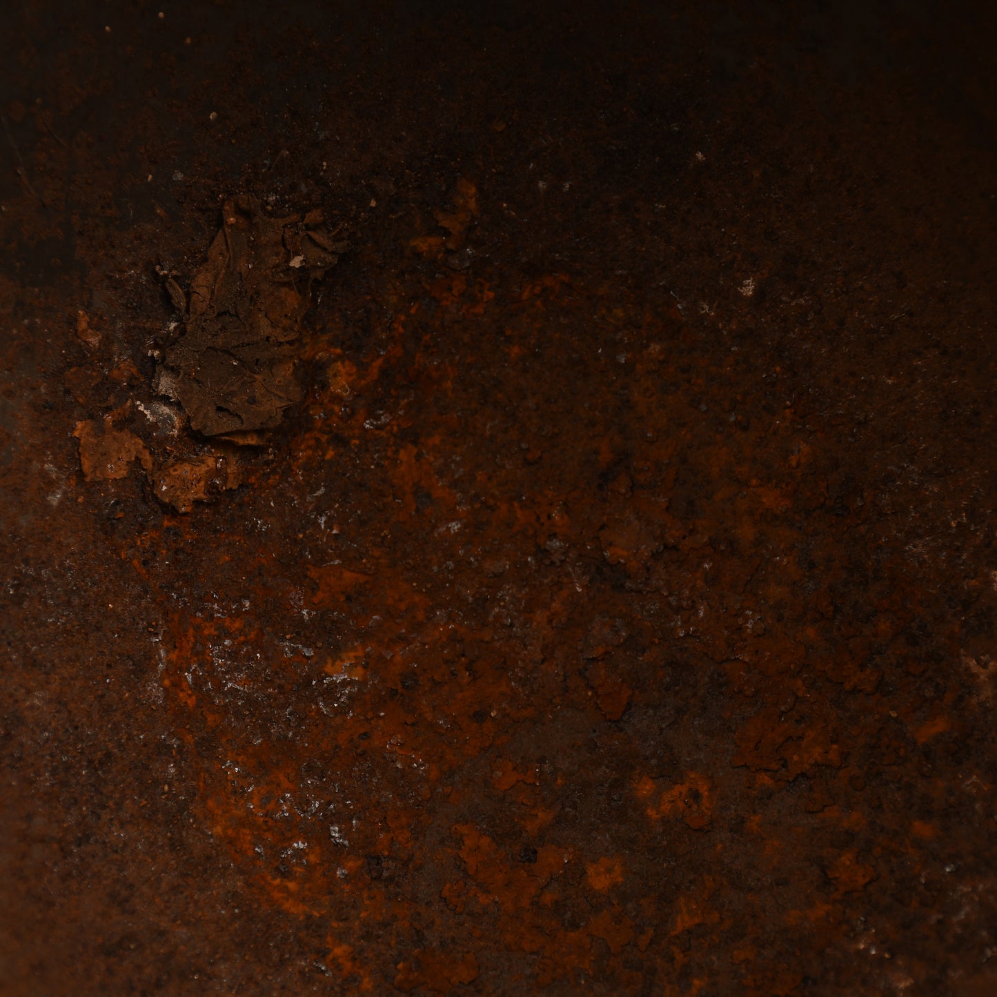 RUSSIAN WWII BERLIN BATTLEFIELD PICK UP HELMET