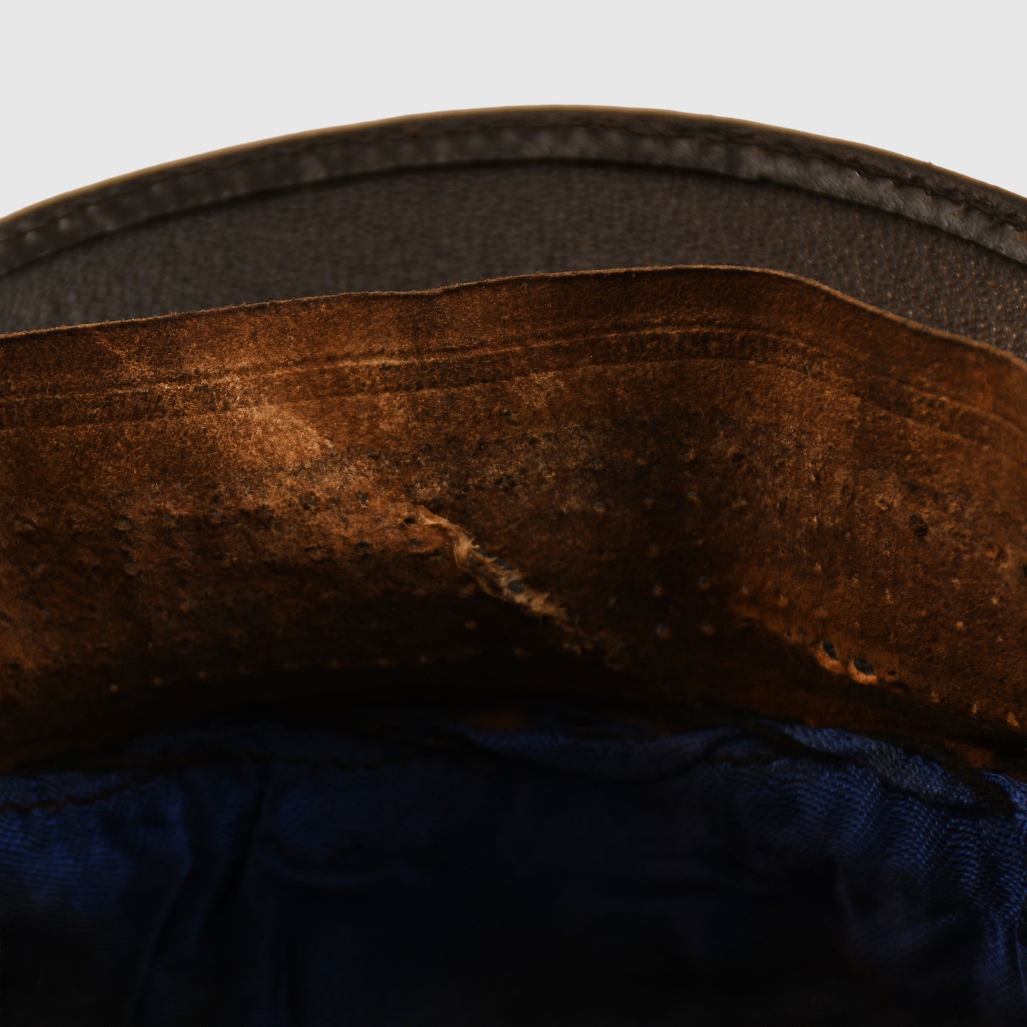 GERMAN WWII KRIEGSMARINE JUNIOR OFFICERS VISOR CAP
