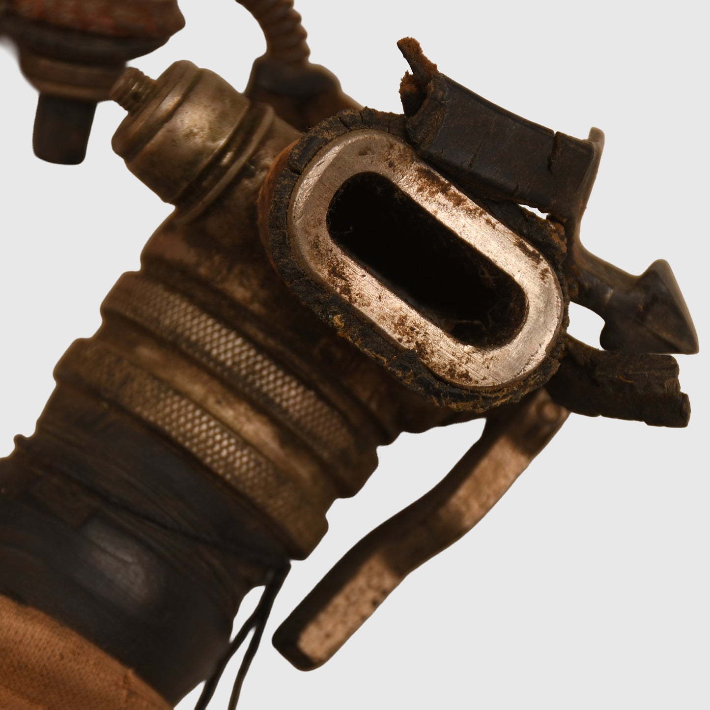 GERMAN WWII U-BOAT ESCAPE APPARATUS KNOWN AS THE TAUCHRETTE