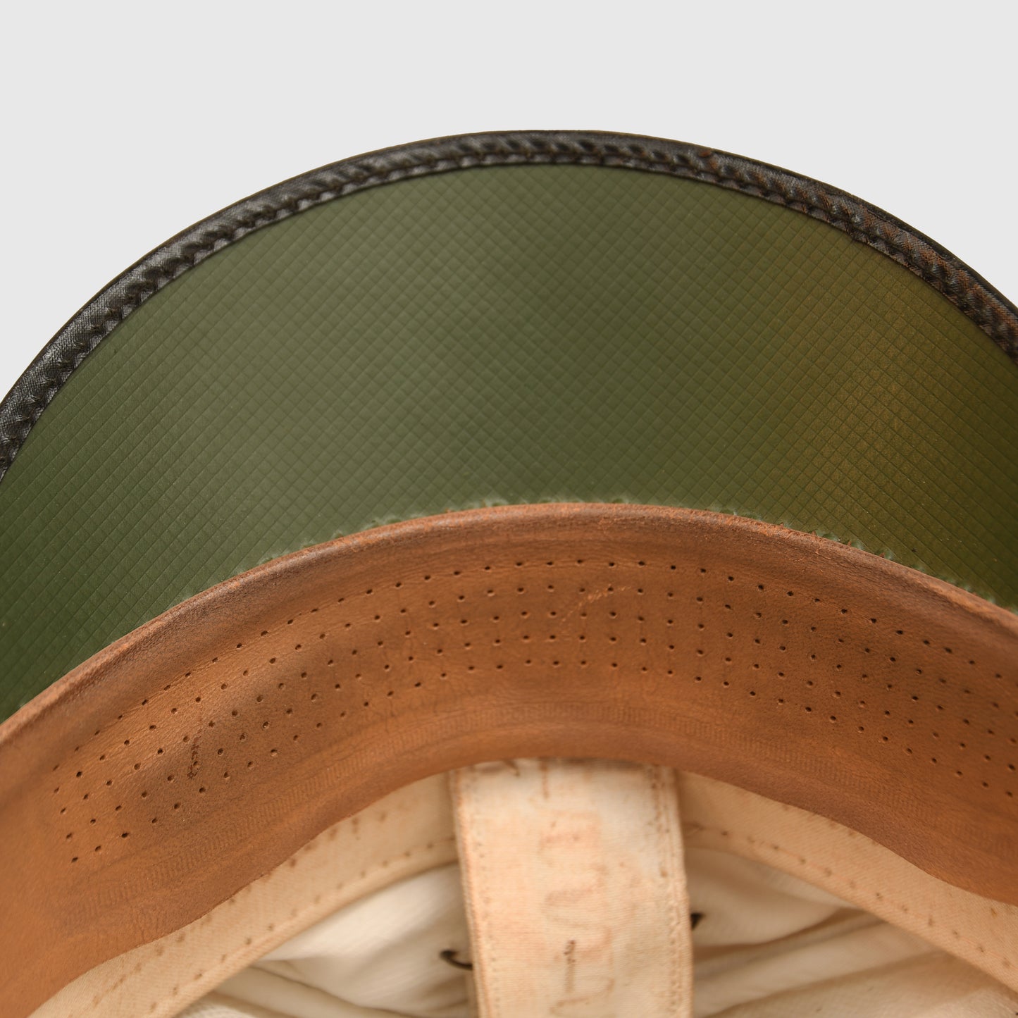 German WWII Luftwaffe Signals White Top Visor Cap