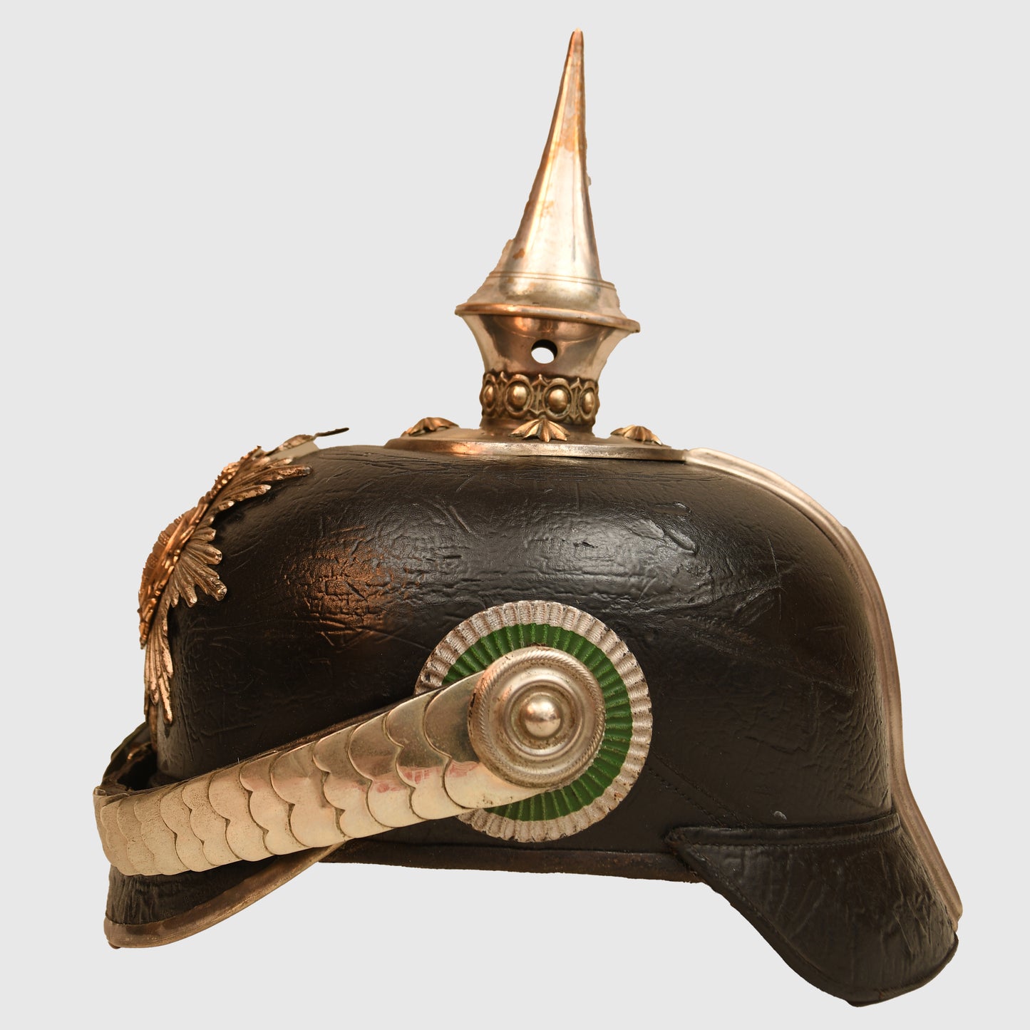 German WWI Saxon Leib Grenadier Regiment No.100 Officers Pickelhaube