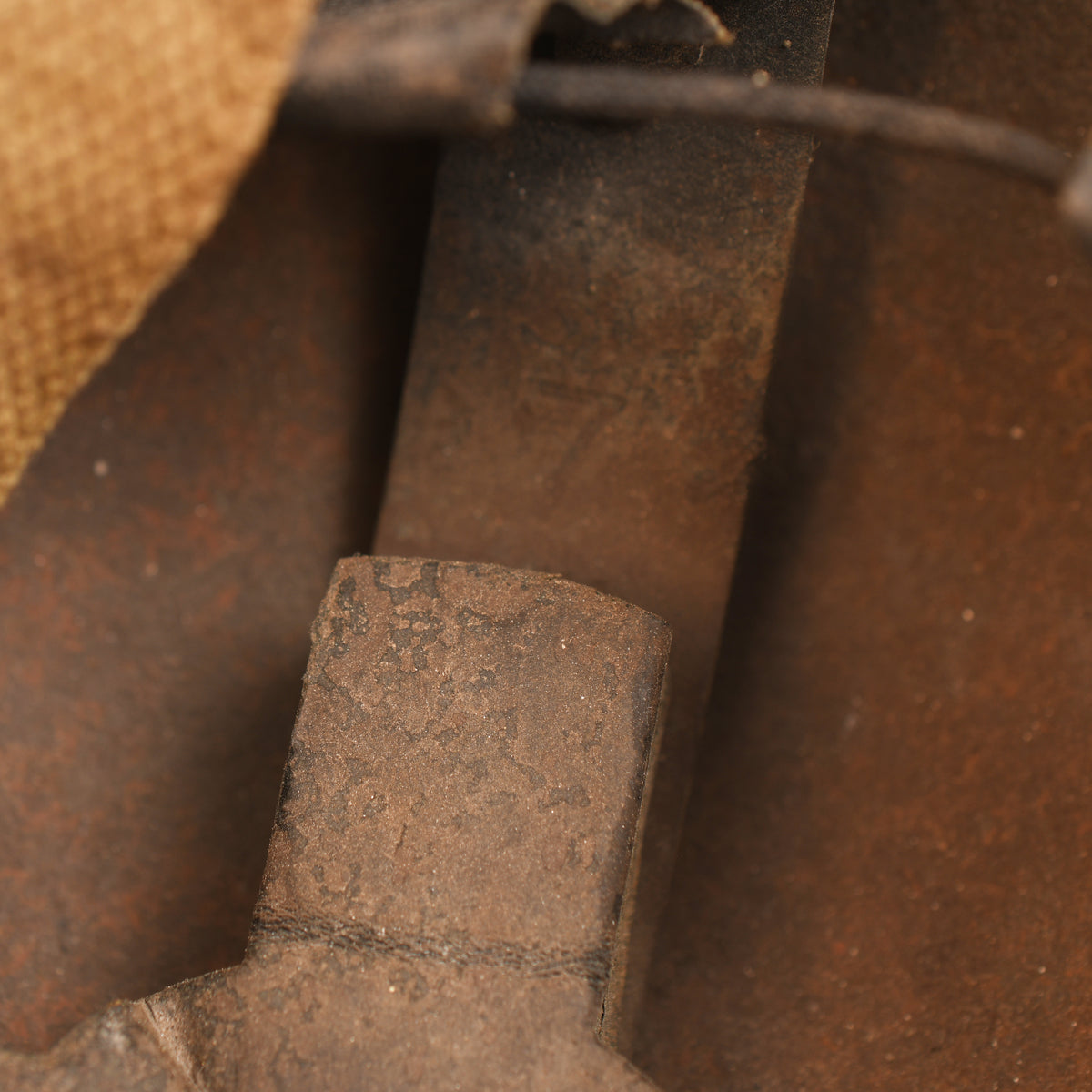 BRITISH/POLISH WWII ARMOURED CORPS HELMET