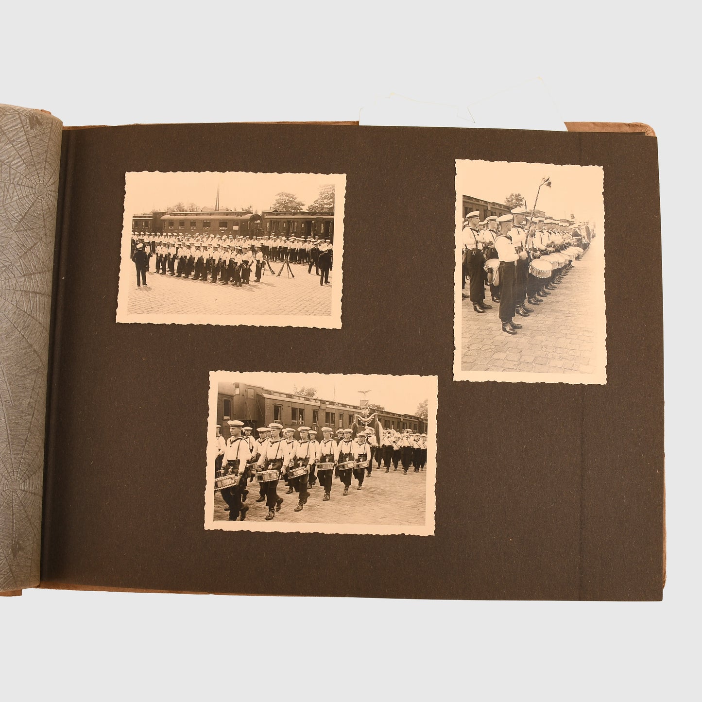 GERMAN WWII BRESLAU SPORTS FESTIVAL COMMEMORATIVE ALBUM