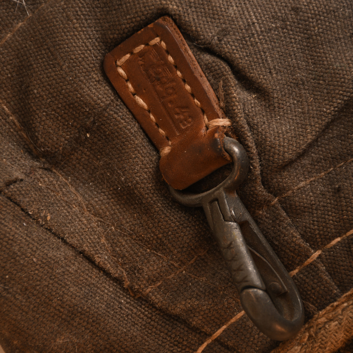 GERMAN WWII MAUSER K98 BREECH COVER