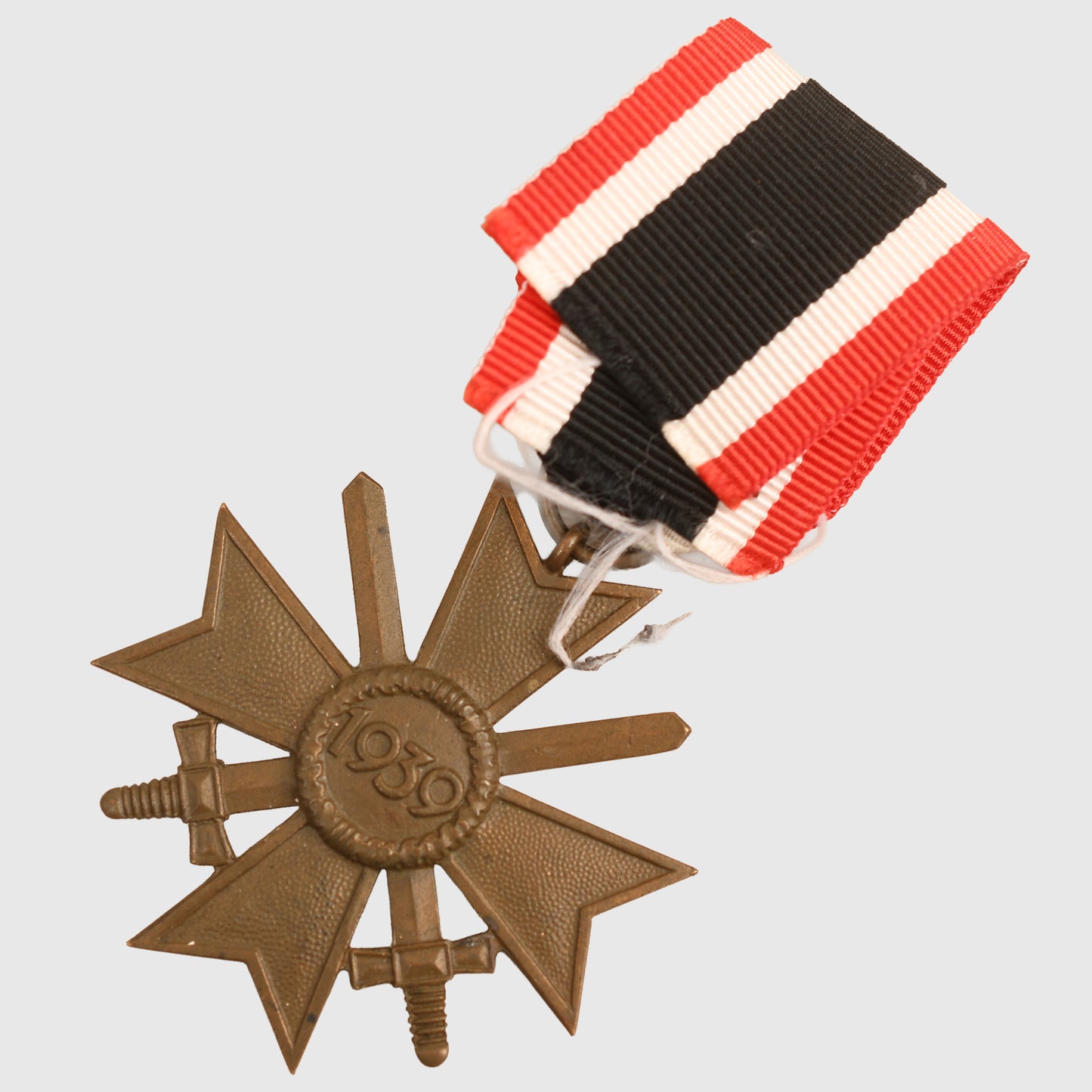 GERMAN WWII WAR SERVICE CROSS WITH SWORDS