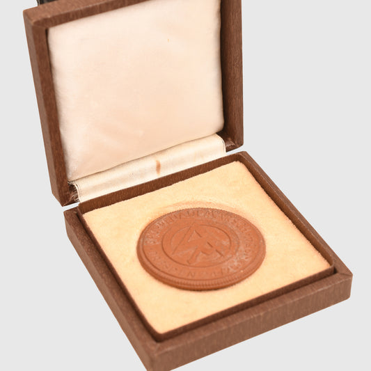 GERMAN WWII PORCELAIN SA PRIZE
