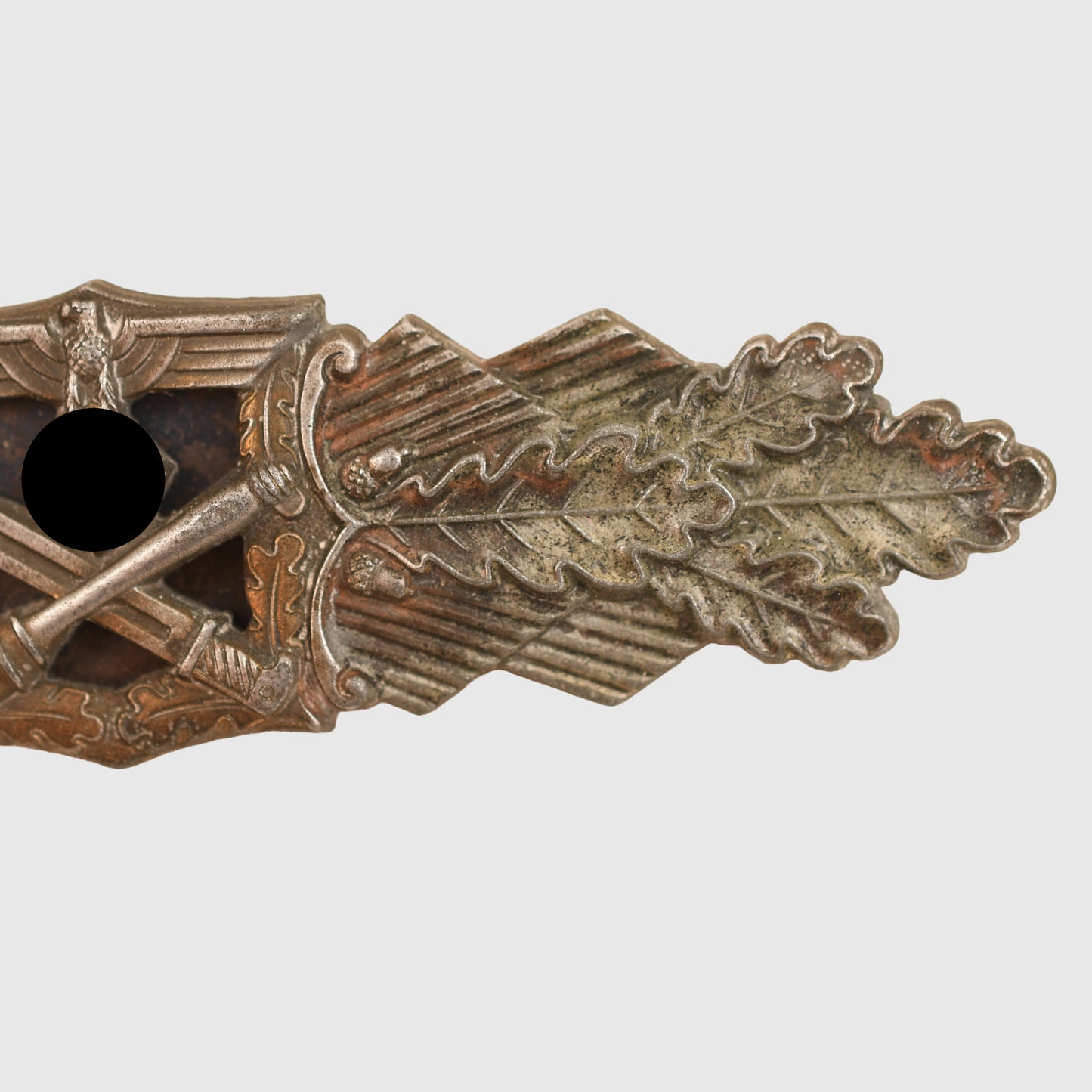 GERMAN WWII CLOSE COMBAT CLASP IN BRONZE