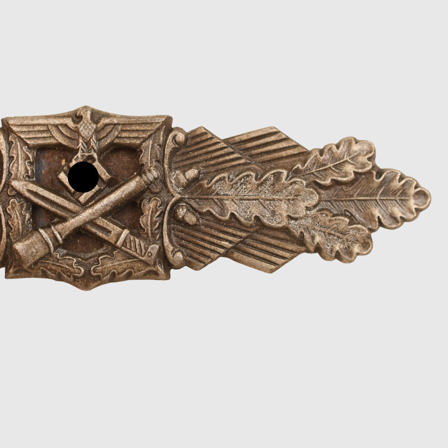 GERMAN WWII CLOSE COMBAT CLASP IN BRONZE BY FLL