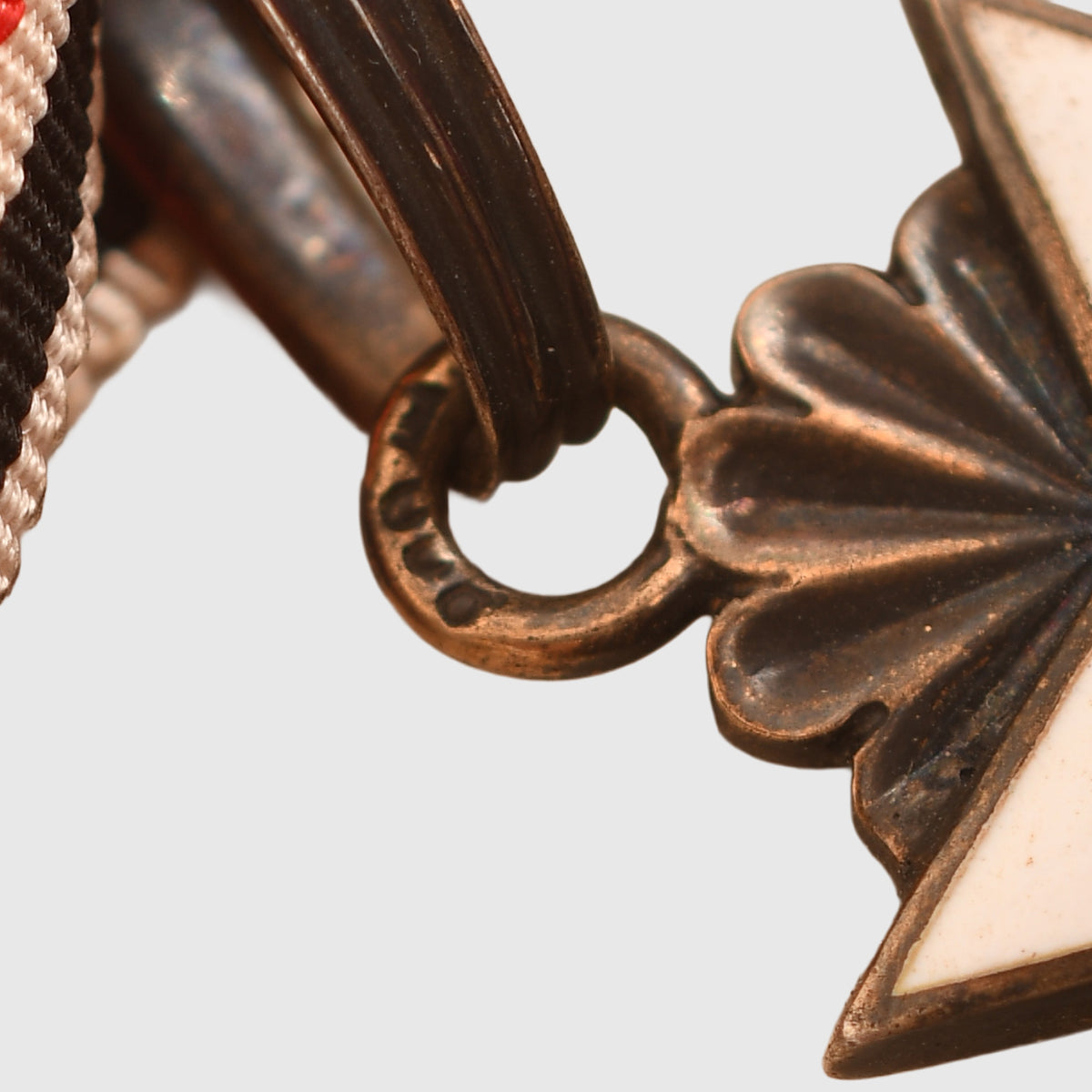 GERMAN WWII EAGLE ORDER 1ST CLASS WITHOUT SWORDS
