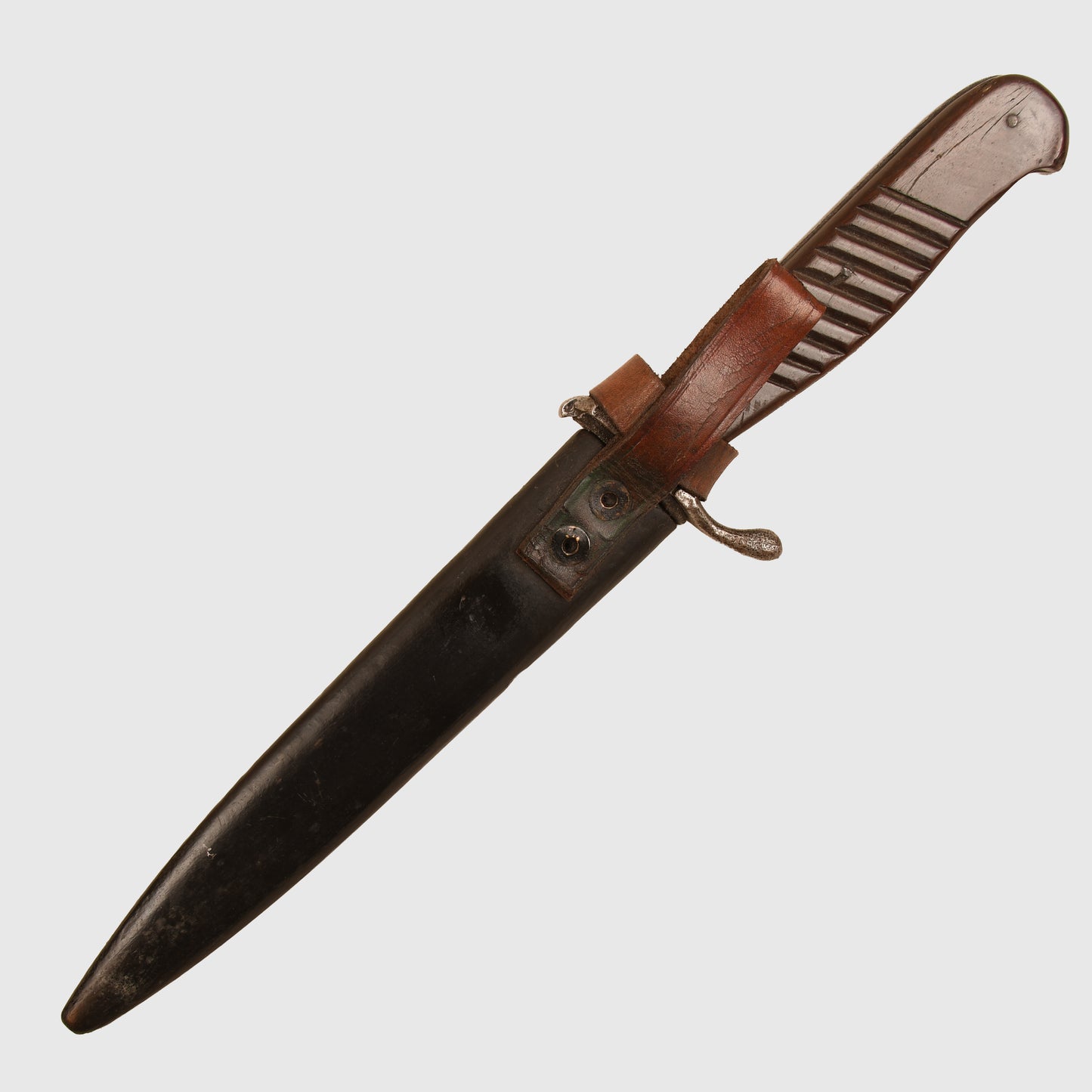GERMAN WWI WOOD GRIPPED FIGHTING DISPLAY PIECE