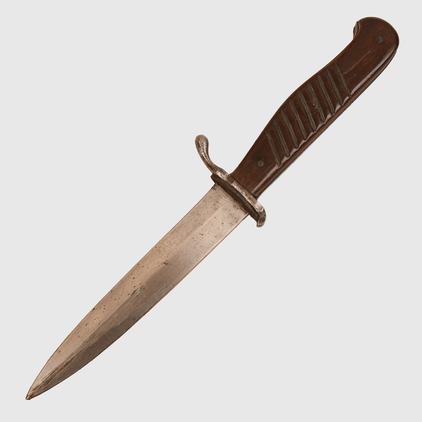 GERMAN WWI WOOD GRIPPED FIGHTING DISPLAY PIECE