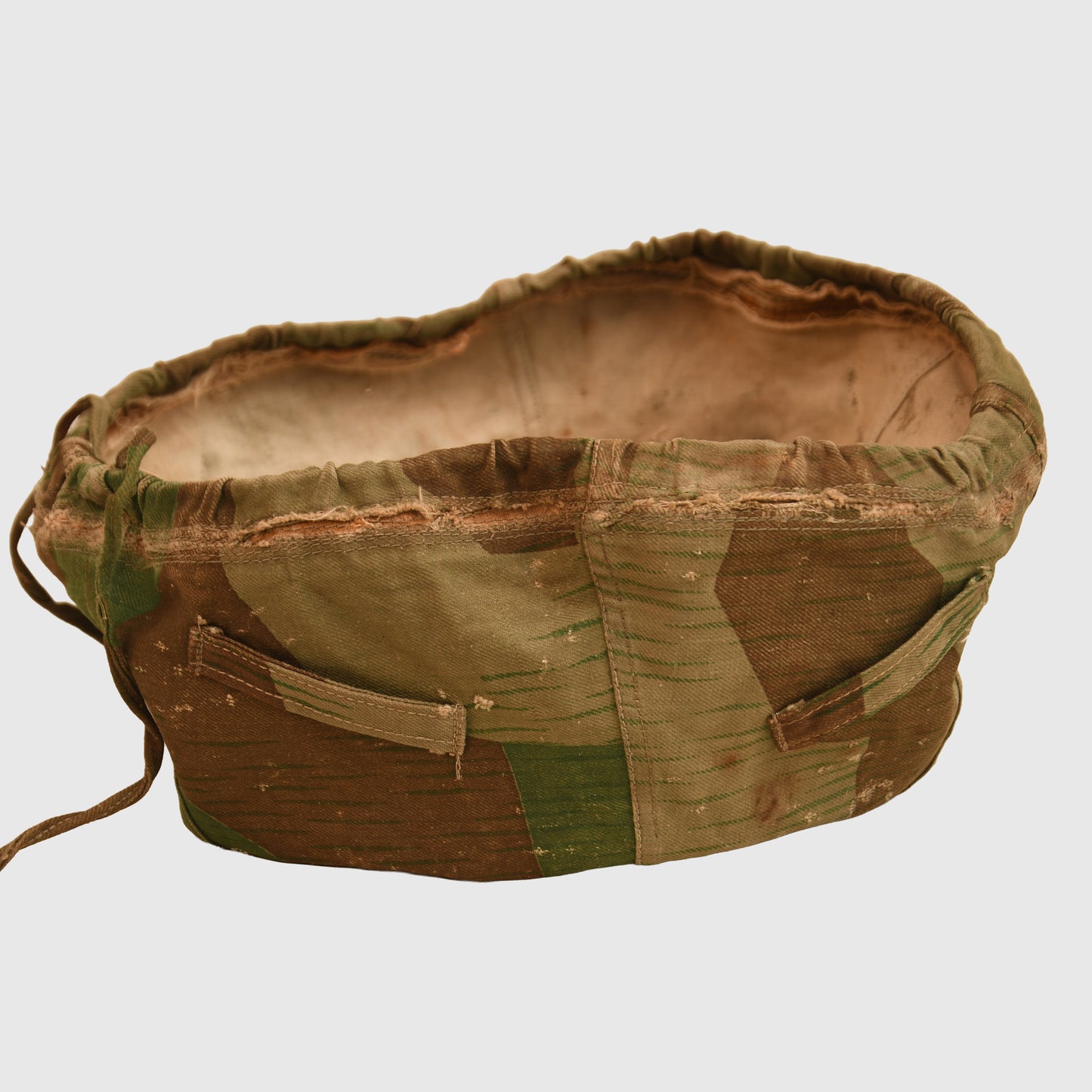 German WWII Luftwaffe Single Decal Paratrooper Helmet with Cloth Cover