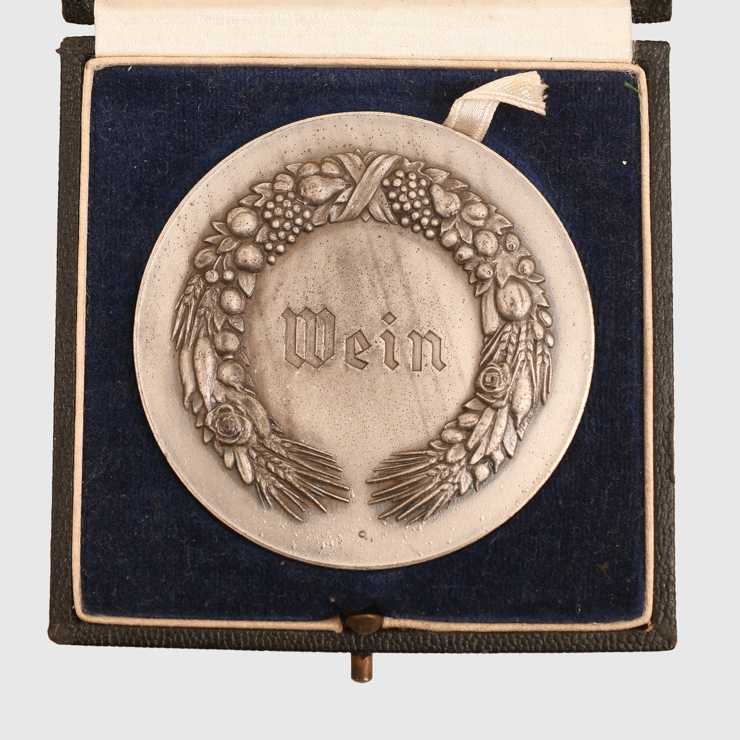 GERMAN WWII BLOOD & SOIL COPPER SILVER MEDALLION
