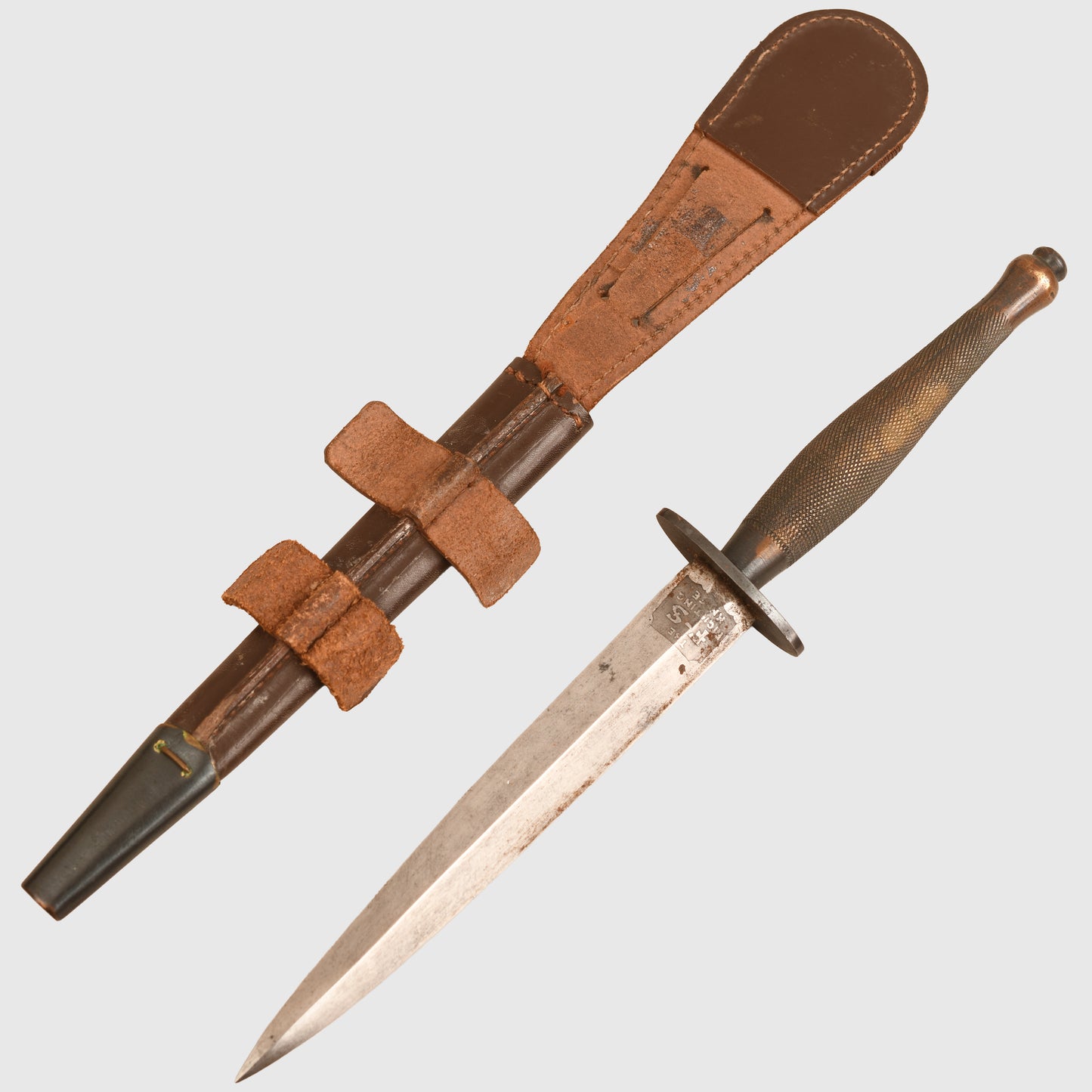 BRITISH WWII FAIRBAIRN SYKES SECOND PATTERN FIGHTING DISPLAY PIECE
