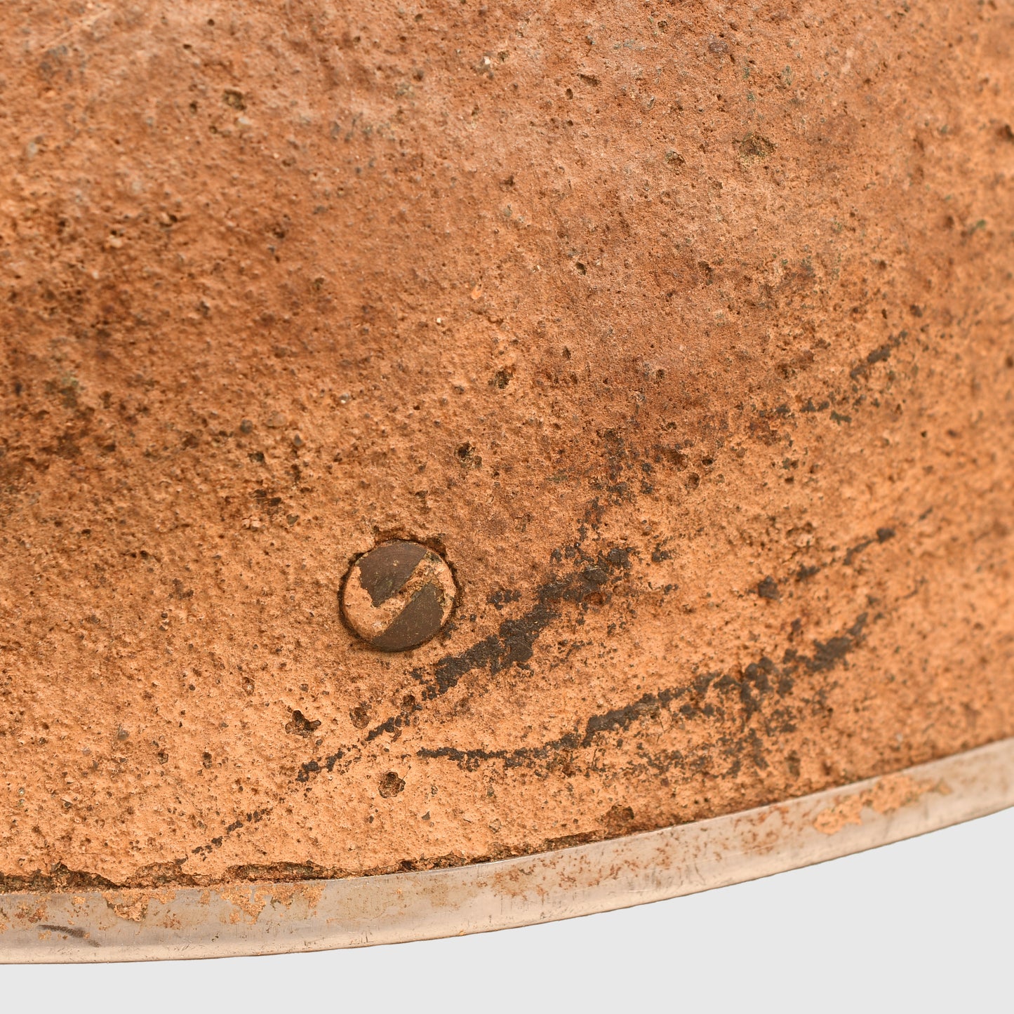 BRITISH WWII TUNISIAN USED BRITISH PARATROOPER HELMET