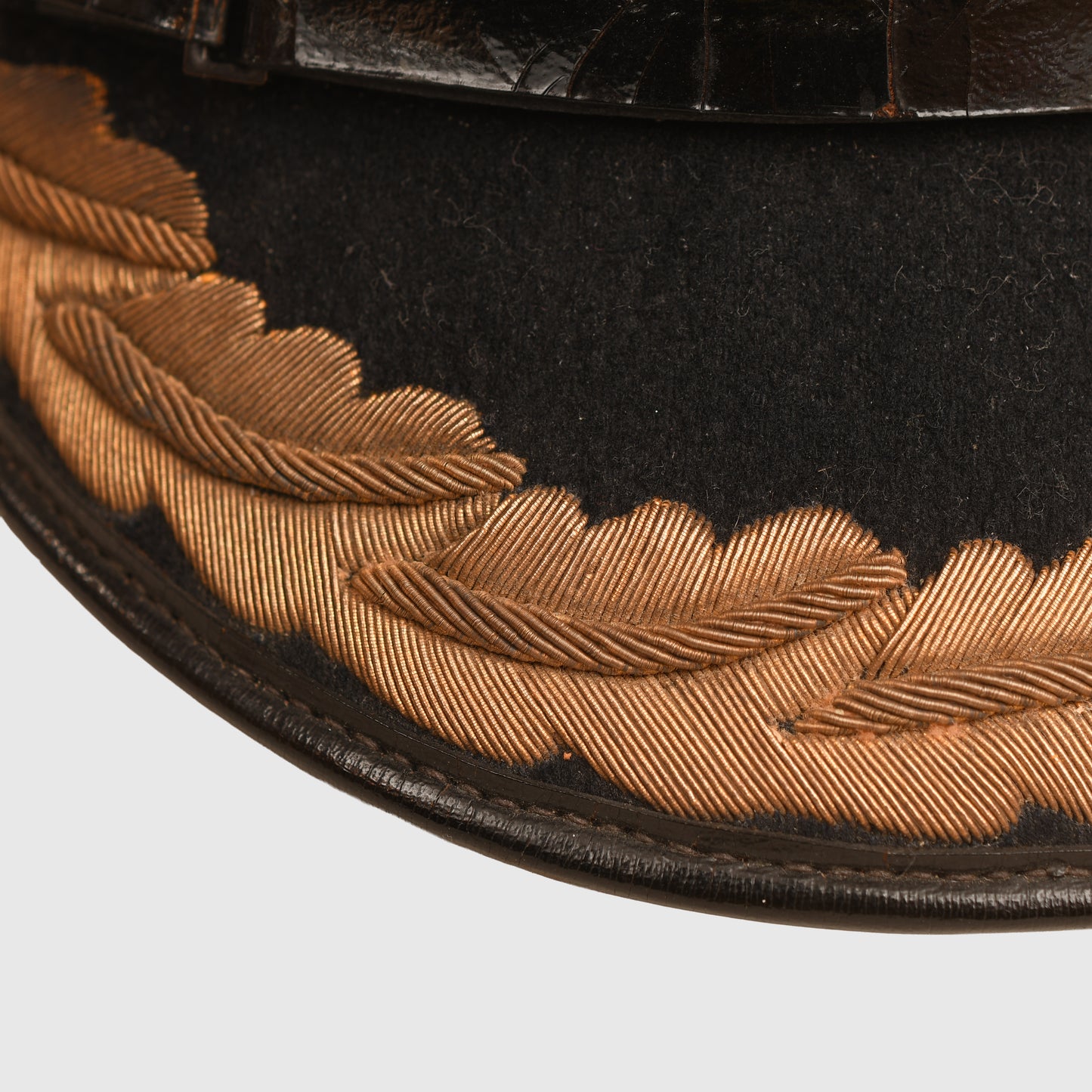 BRITISH WWII ROYAL NAVAL CAPTAIN AND ABOVE BLUE TOP CAP
