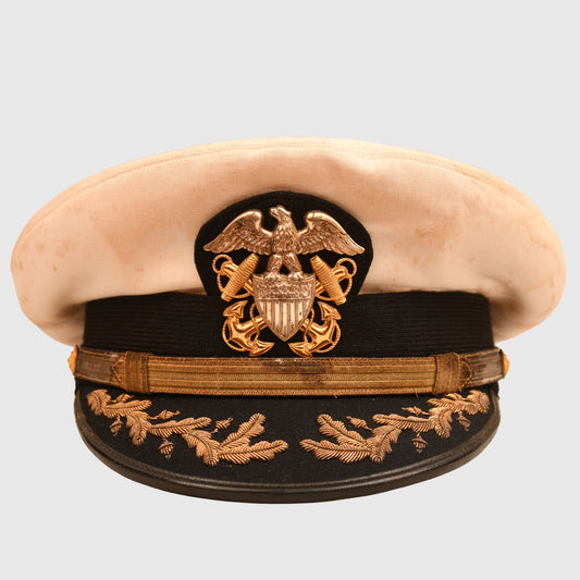 U.S. WWII U.S. NAVY CAPTAINS VISOR CAP