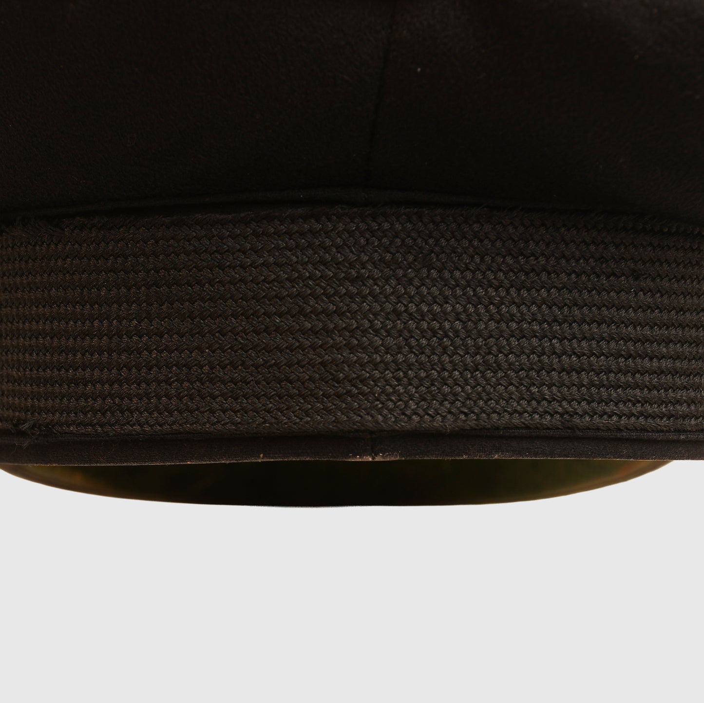 BRITISH WWII ROYAL NAVAL CAPTAIN AND ABOVE VISOR CAP