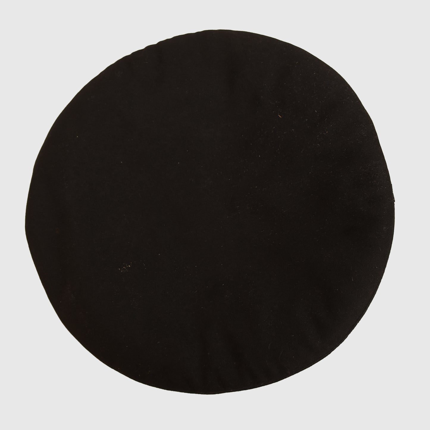 BRITISH WWII ROYAL NAVAL CAPTAIN AND ABOVE VISOR CAP