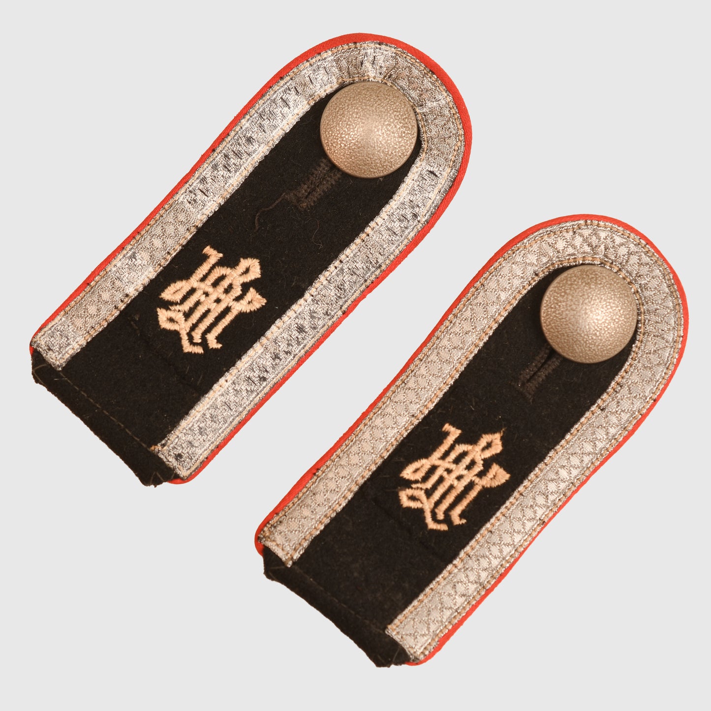GERMAN WWII LEIBSTANDARTE ADOLF HITLER ARTILLERY NCO SHOULDER BOARDS