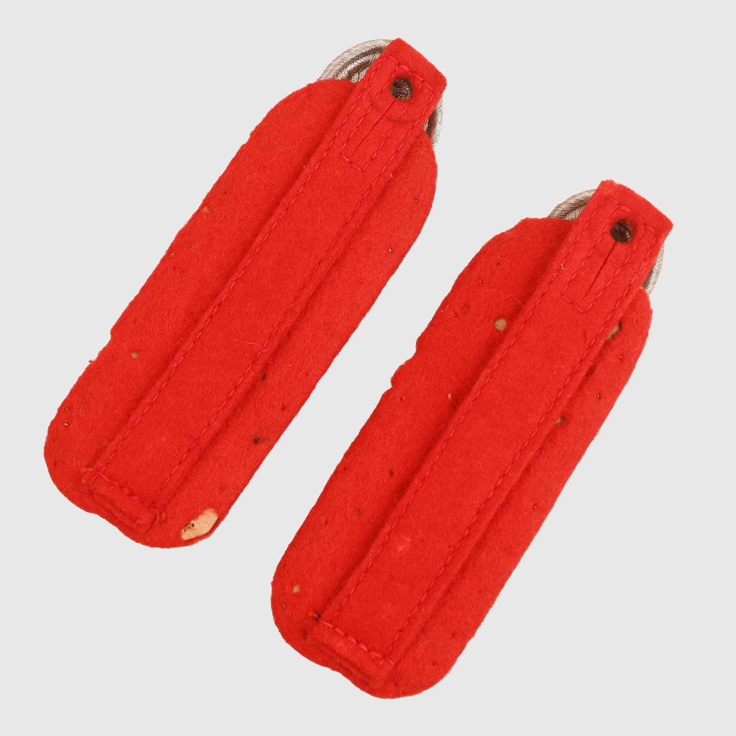 GERMAN WWII ARMY MAJOR’S SLIP-ON SHOULDER BOARDS