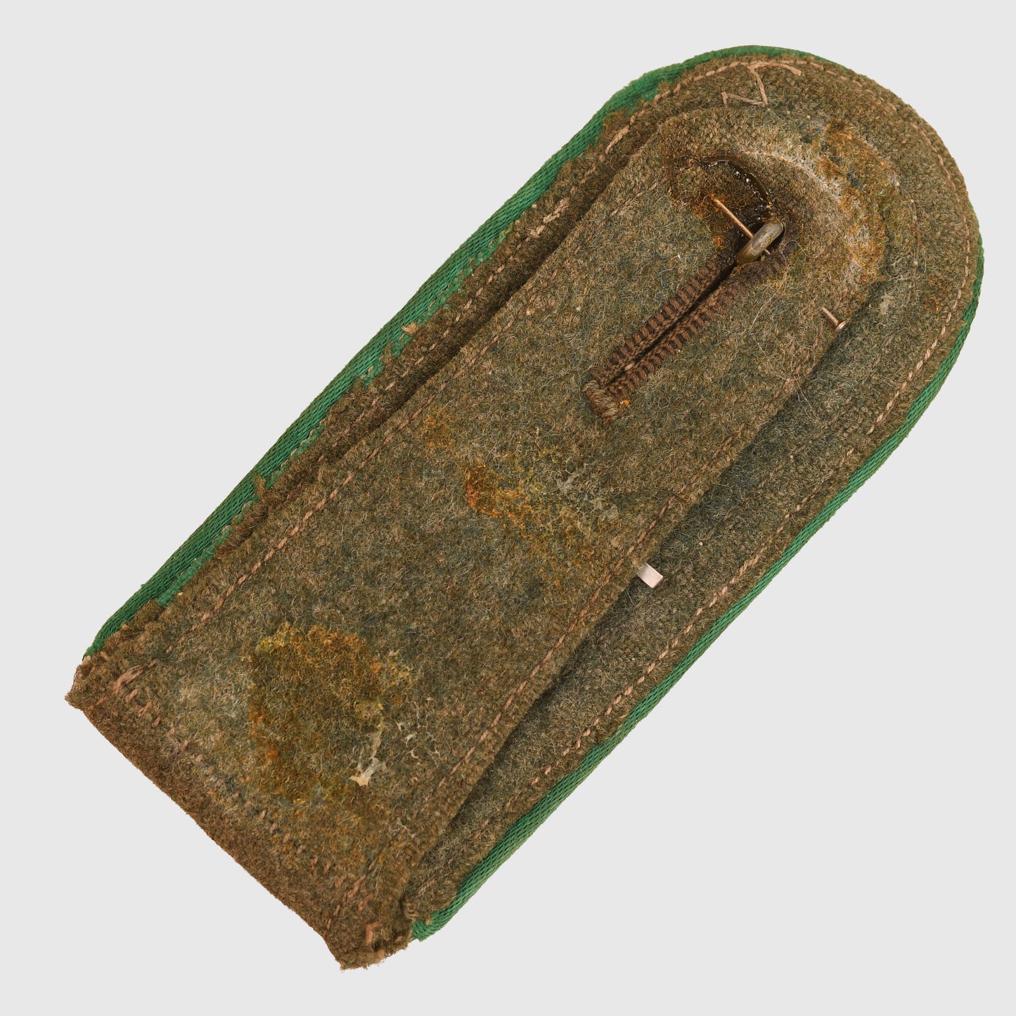 GERMAN WWII MOUNTAIN TROOPS M.43 SINGLE SHOULDER BOARD