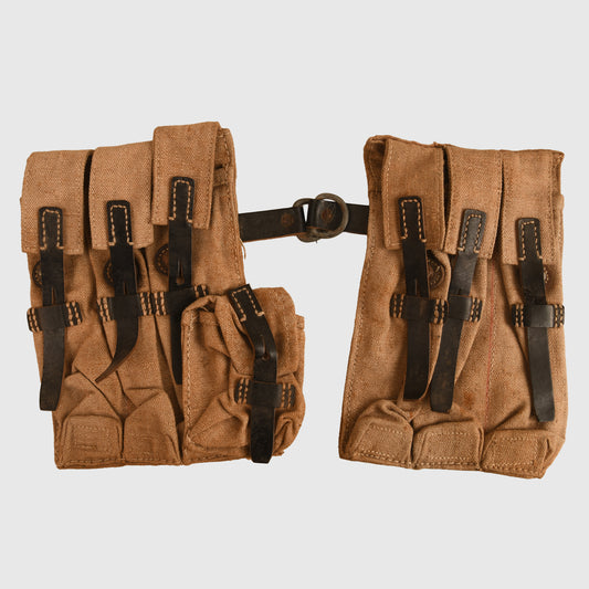 German WWII Pair of MP40 Pouches