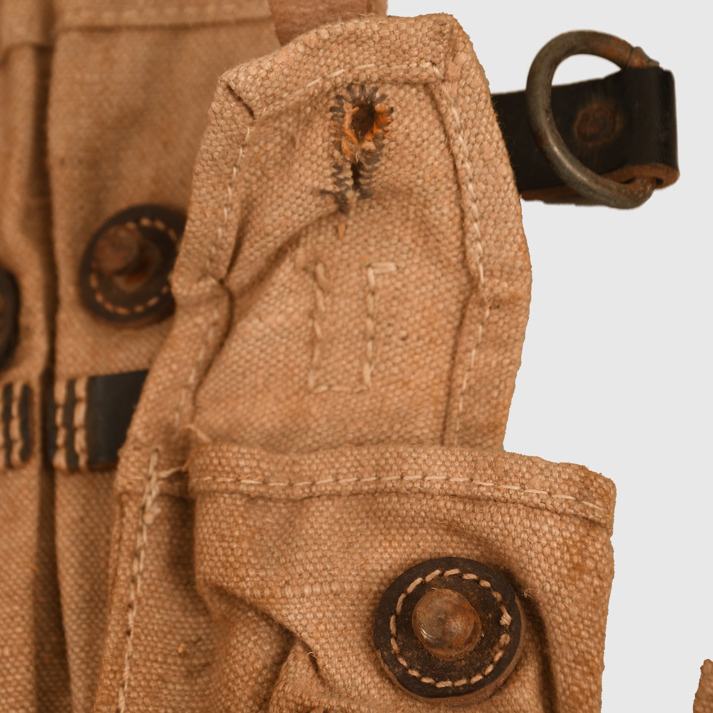 German WWII Pair of MP40 Pouches