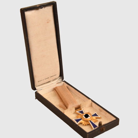 German WWII Mothers Cross in Gold, Cased